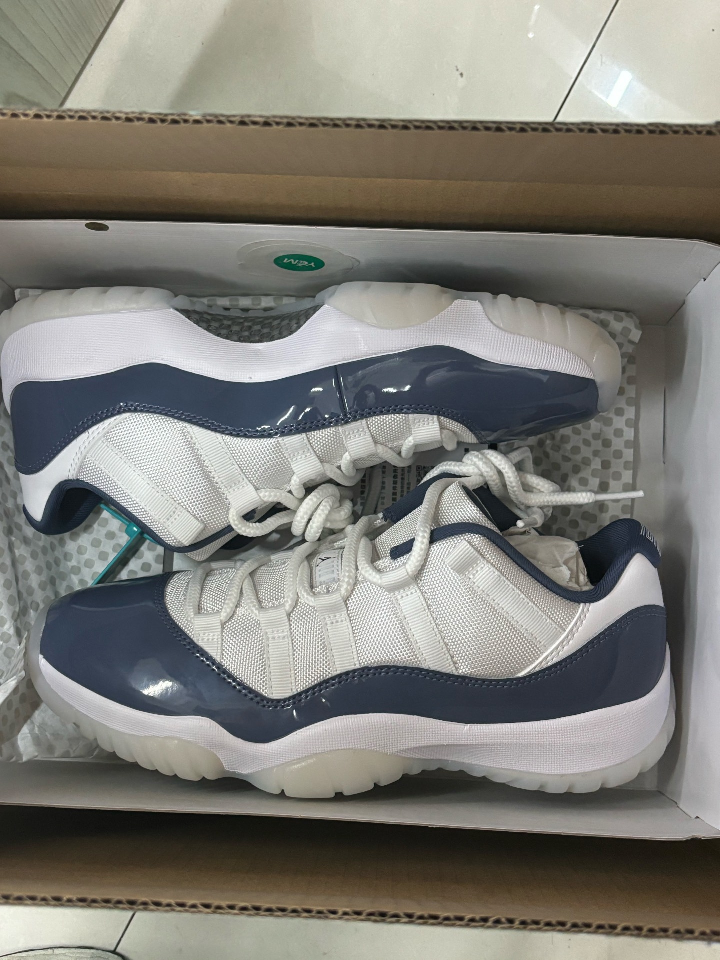 custom review-Jordan 11 Retro Low Diffused Blue