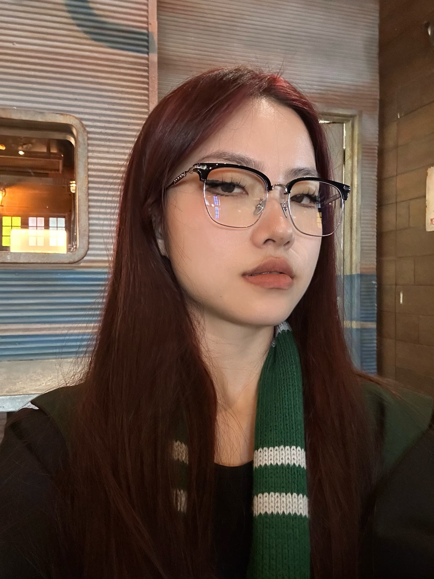 半框眼镜就是姐感的神