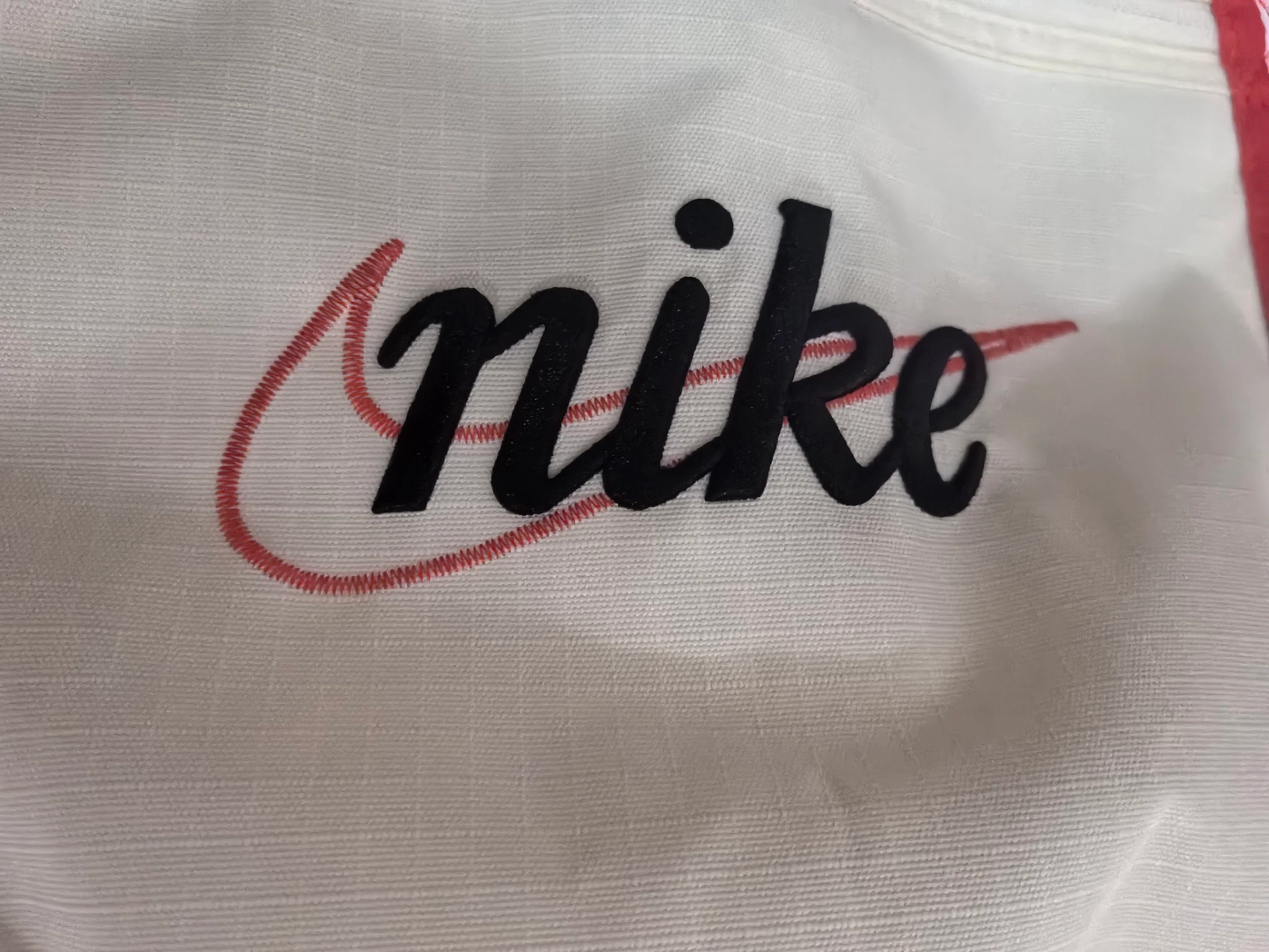 custom review-NIKE Спортивные сумки Кокосовое молоко & Passionate Красный & Черный Унисекс