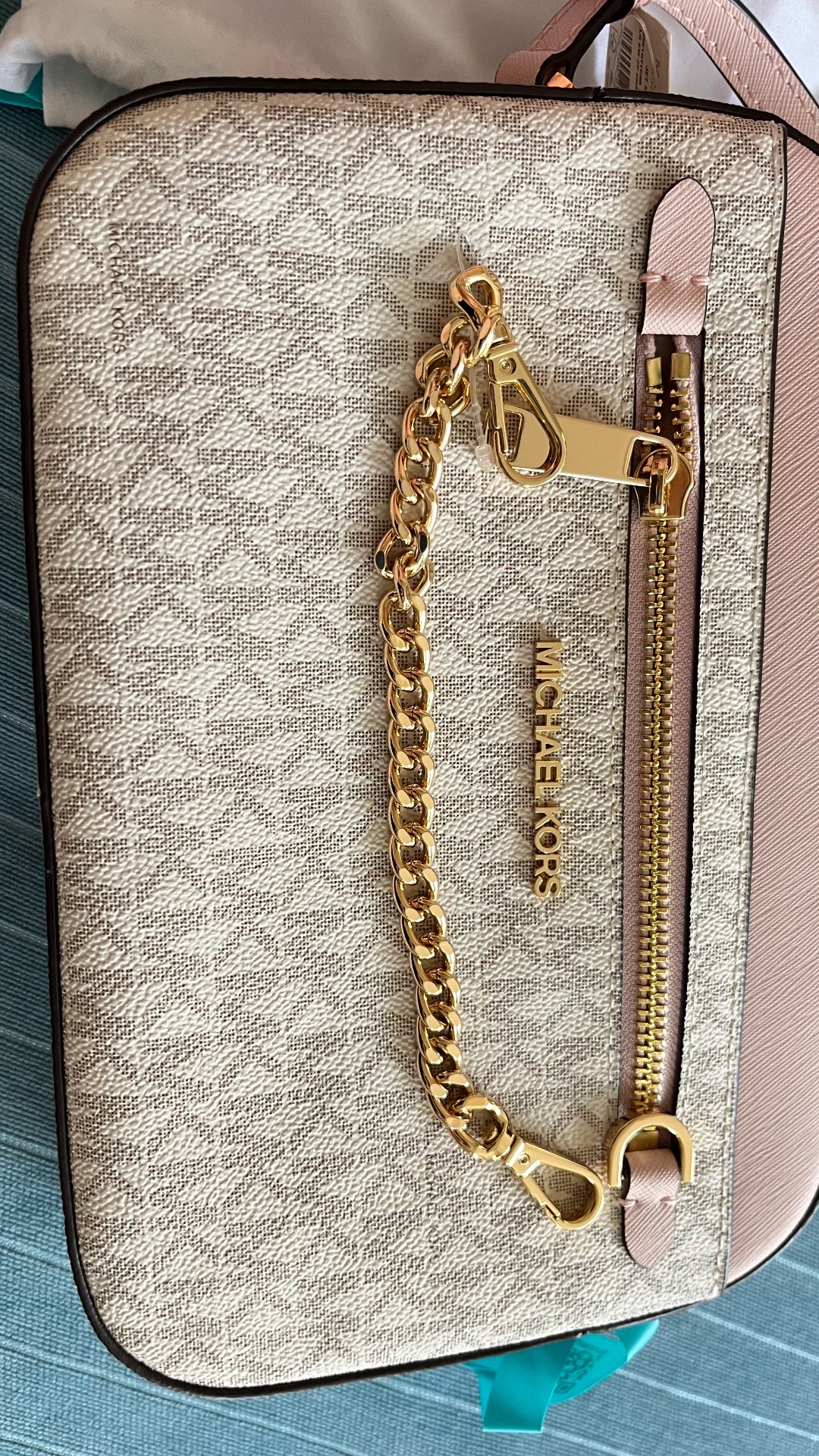 custom review-MICHAEL KORS Jet Set PVC Кожа Camera Сумка Сумка через плечо Большая Женская Розовая Белая Многоцветная