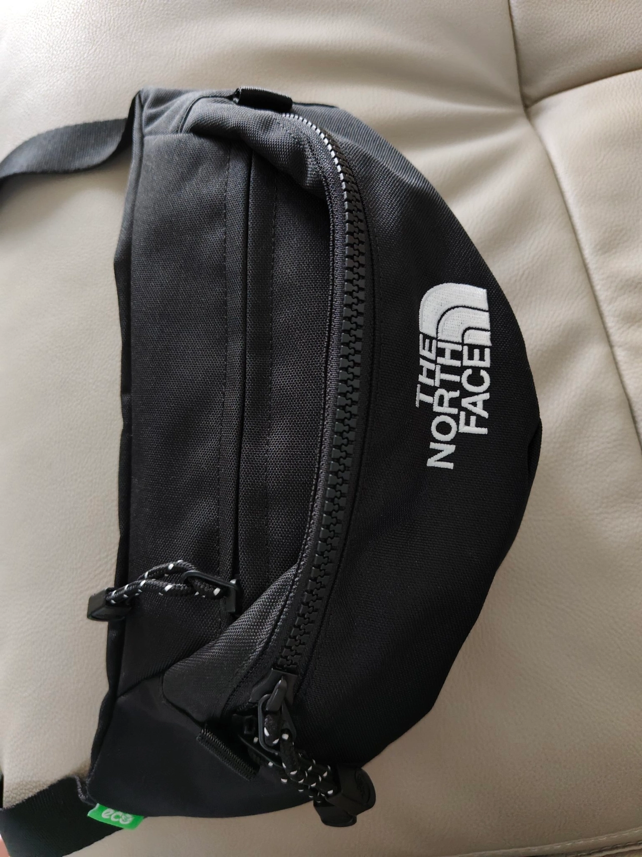 送给男朋友的北面斜挎包