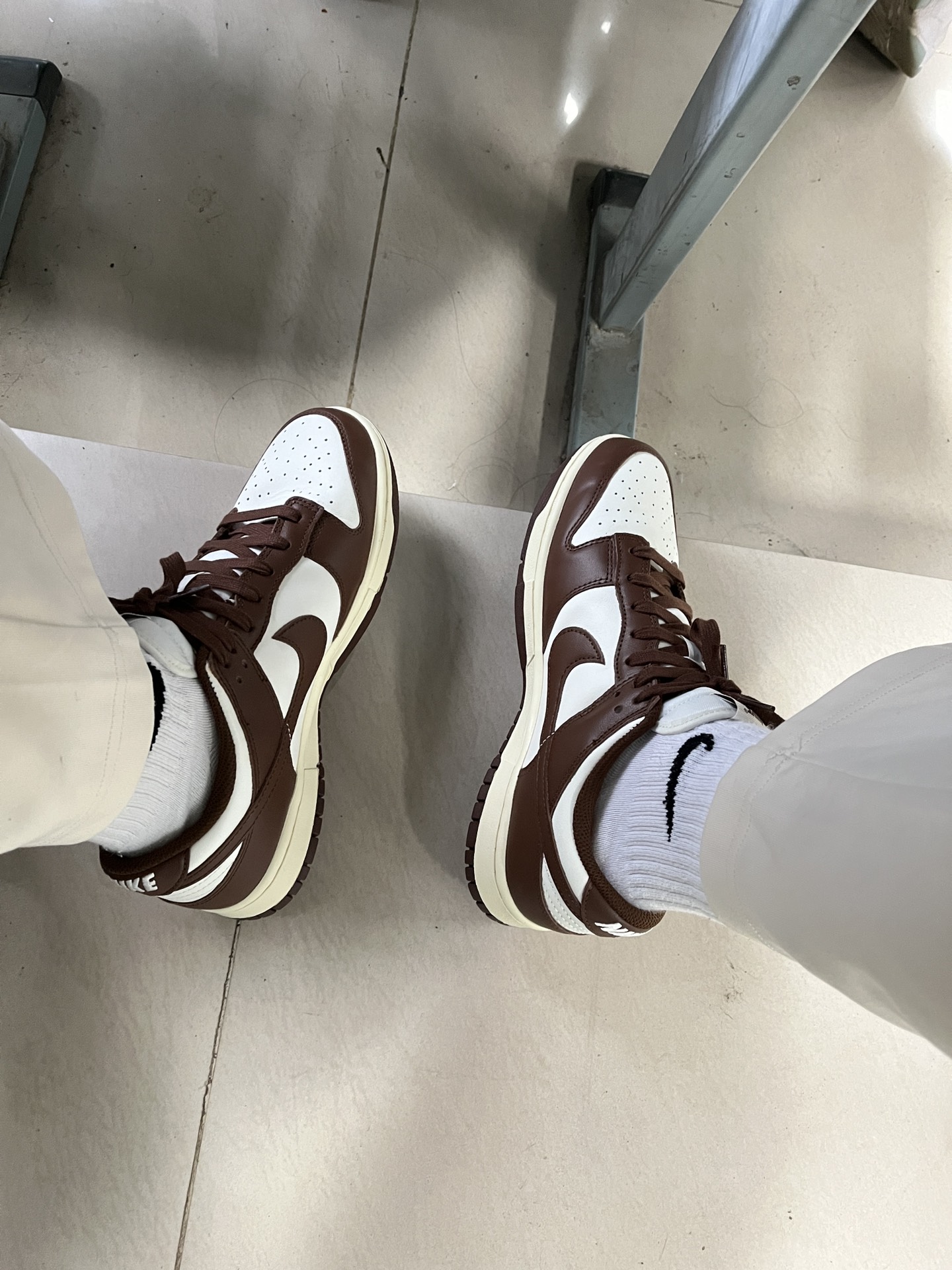 custom review-Nike Dunk 'Surfaces In Коричневый и Парус' Шоколадные Аbrasion-Resistant Низкие Кроссовки для скейтбординга Женские Коричневый белый