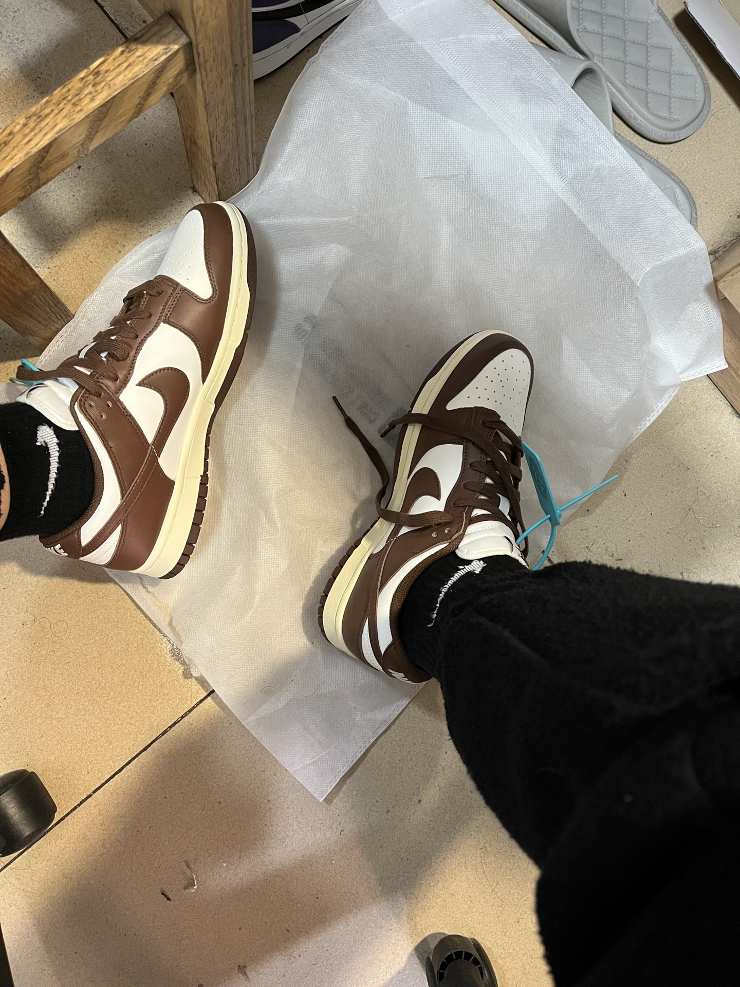 custom review-Nike Dunk 'Surfaces In Коричневый и Парус' Шоколадные Аbrasion-Resistant Низкие Кроссовки для скейтбординга Женские Коричневый белый