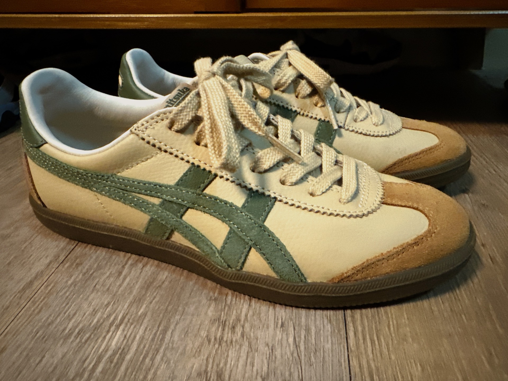 custom review-Onitsuka Tiger Tokuten 'Beige Green'