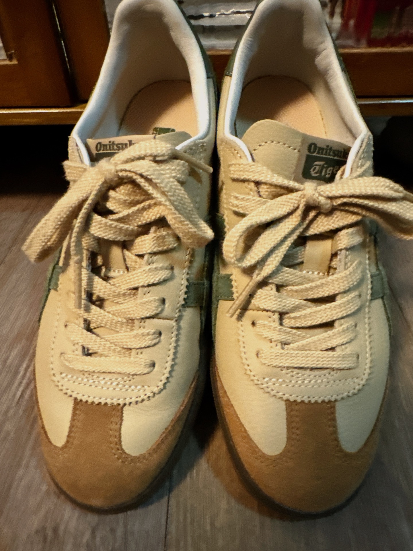 custom review-Onitsuka Tiger Tokuten 'Beige Green'