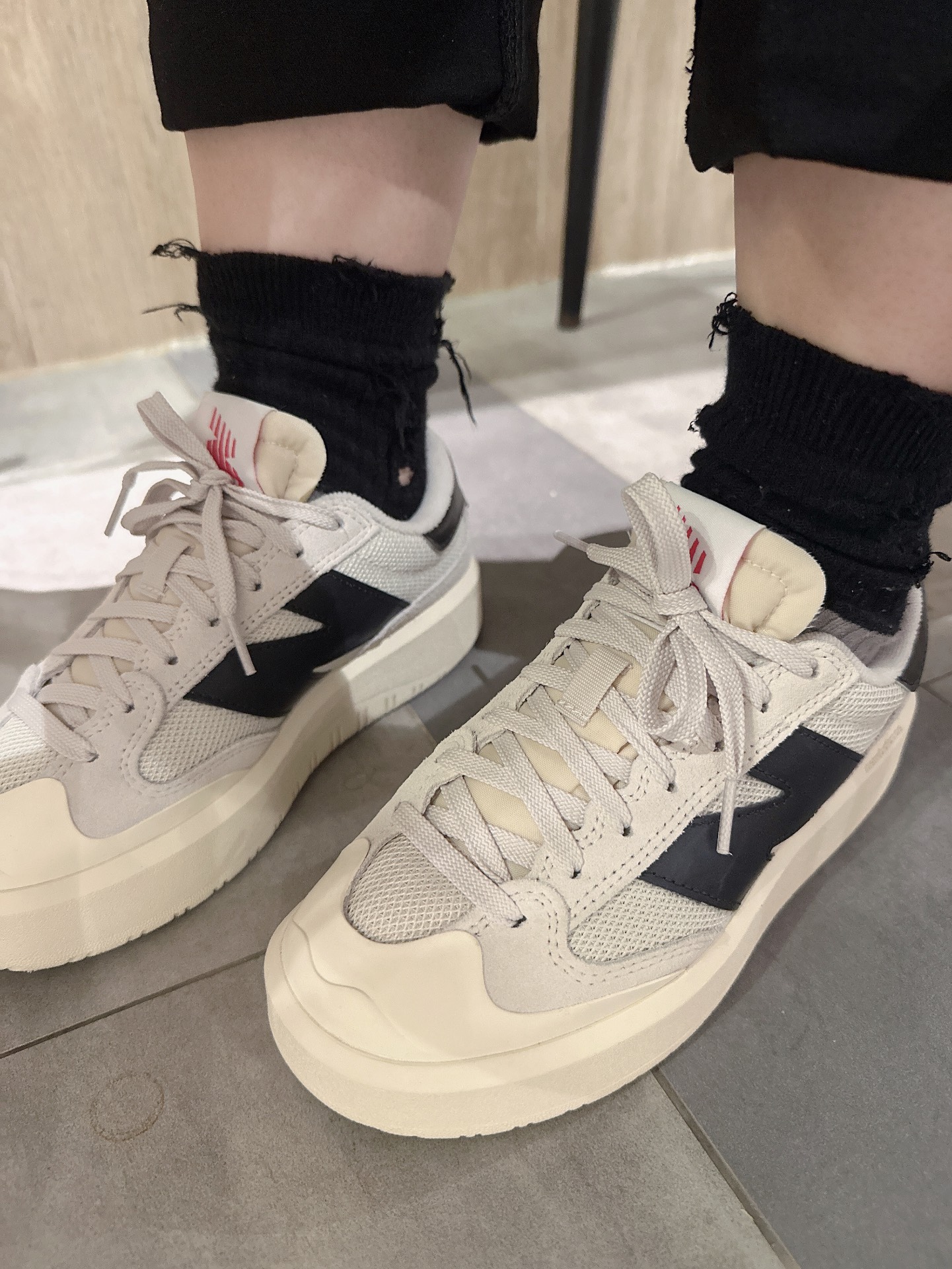 custom review-New Balance NB 302 CT302 Slip-Resistant Low-Top Tennis Shoes Unisex Beige Black New Balance NB 302 CT302 Противоскользящие Низкие Кроссовки для Тениса Унисекс Бежевый Черный