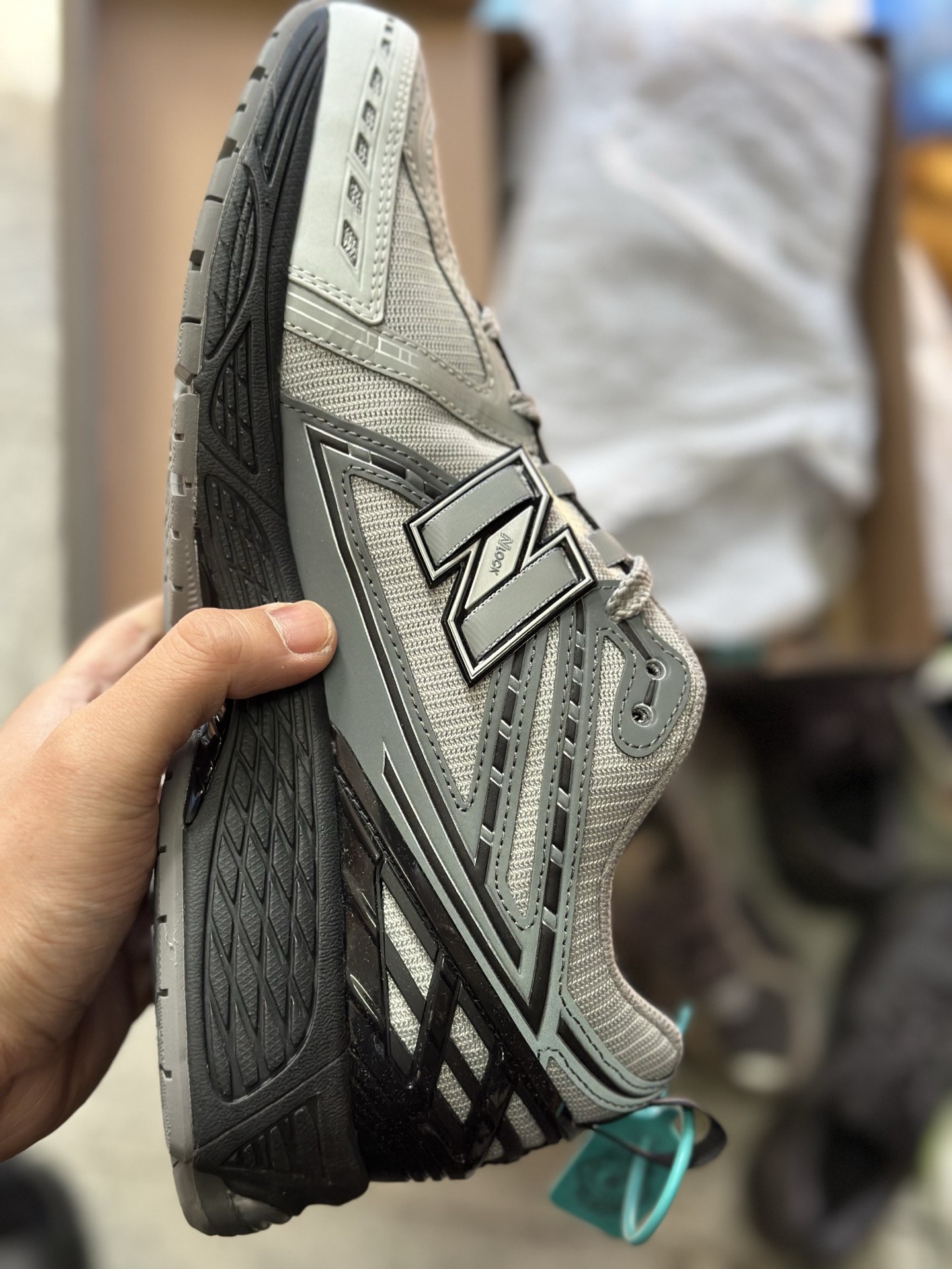 custom review-New Balance NB 1906R Дышащий Низкий Топ Повседневные Городские Кроссовки для Коммутирования и Бега Унисекс Серый Черный