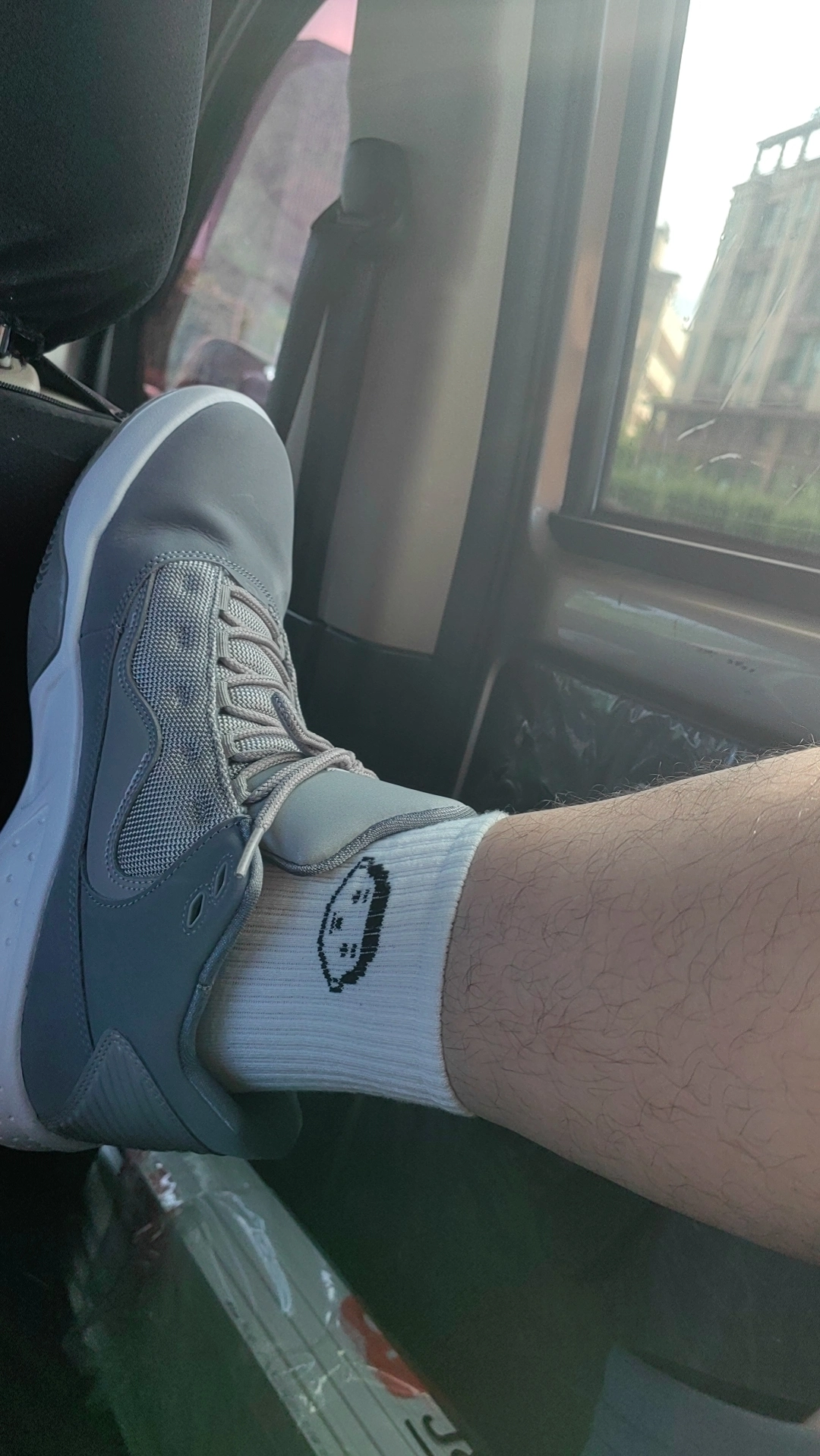 custom review-Jordan Max Aura 2 Амортизаторы Шок Резистентность к Сцеплению Резистентность к Износу MID Топ Винтажные баскетбольные кроссовки Мужской Серый Белый