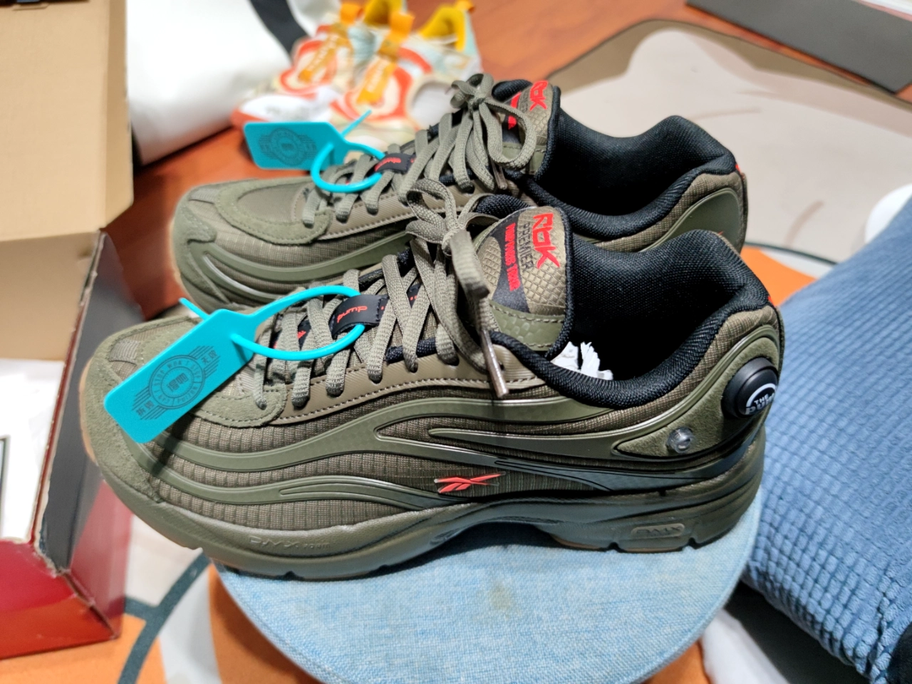 custom review-Reebok совместный бренд Premier Pump Paris Амортизация Износостойкий Низкий Топ Casual Унисекс Черный Зеленый