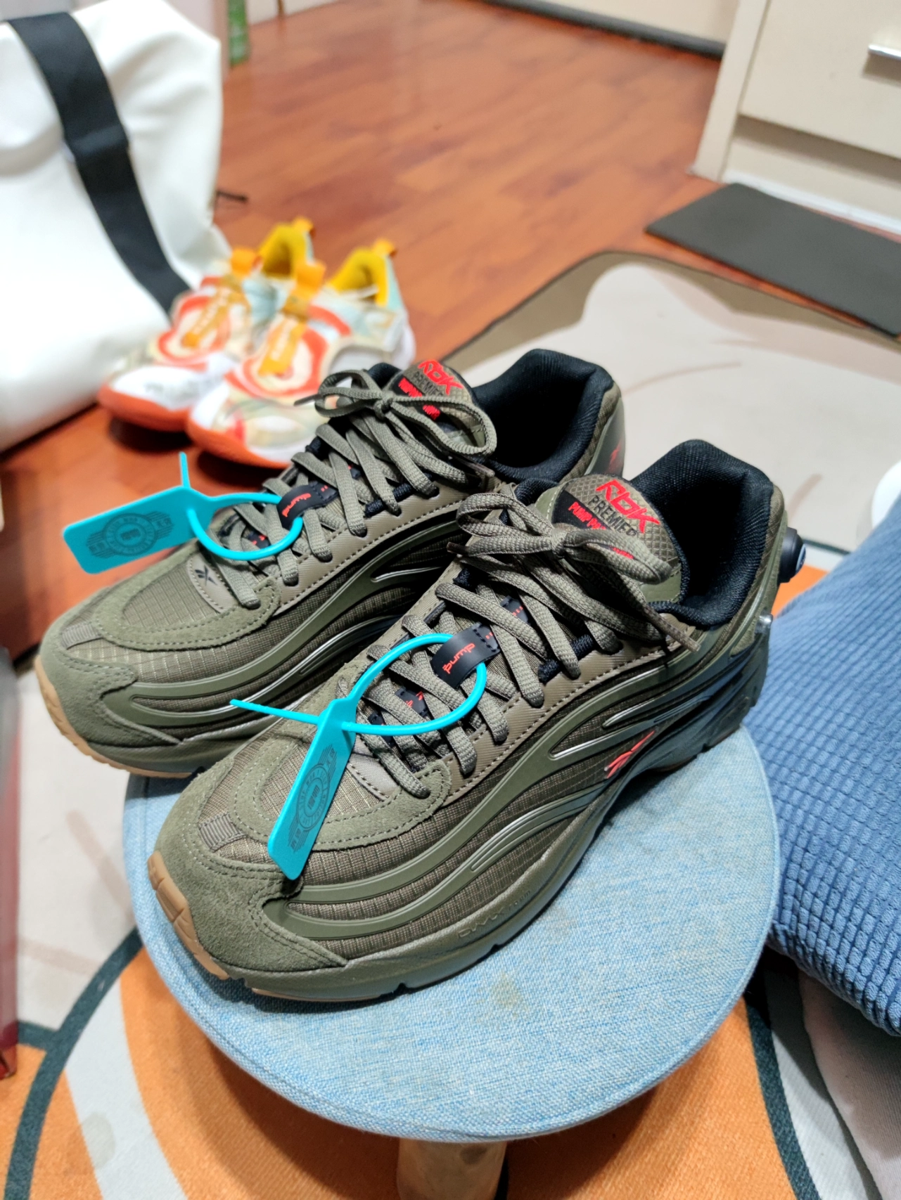 custom review-Reebok совместный бренд Premier Pump Paris Амортизация Износостойкий Низкий Топ Casual Унисекс Черный Зеленый