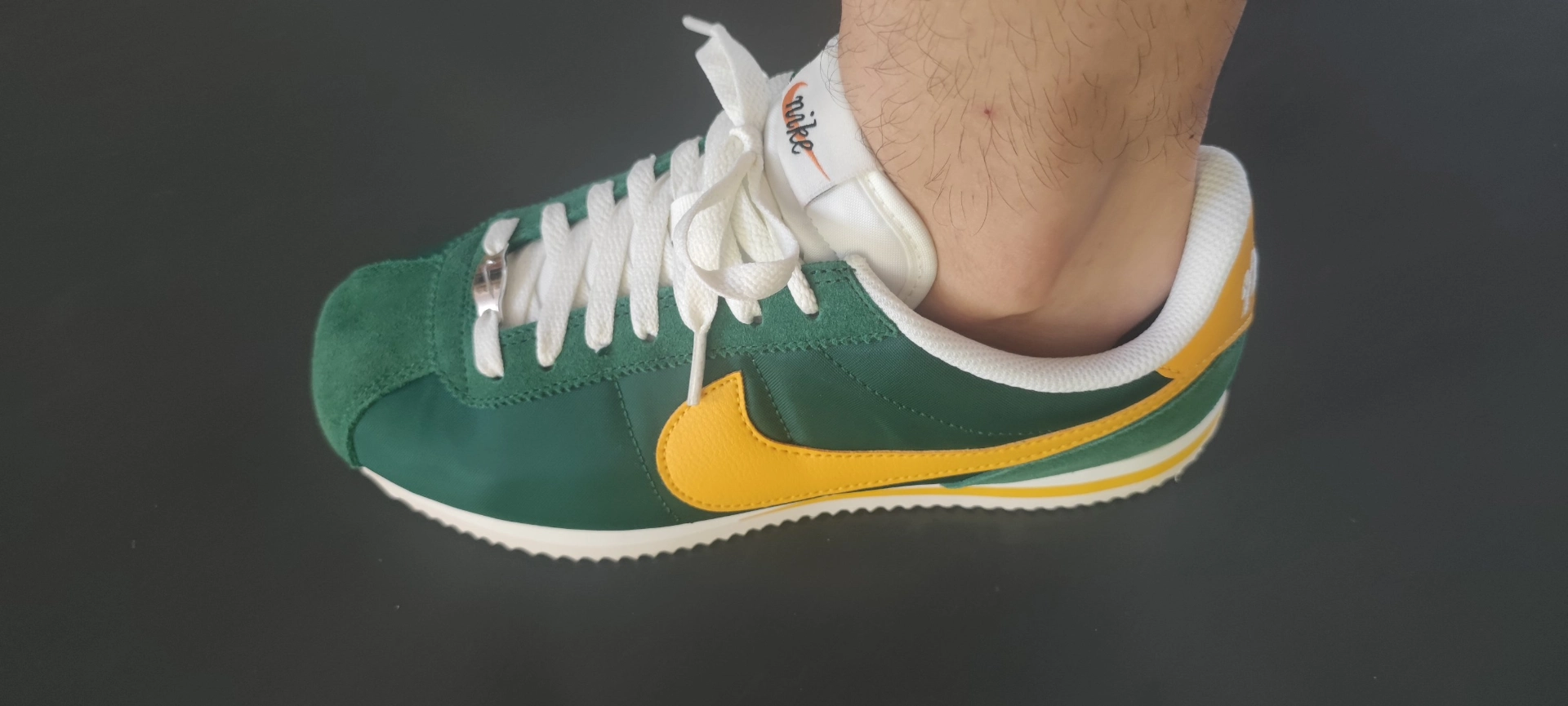 custom review-Nike Cortez Low Топ Повседневный Городской Коммутер Беговые кроссовки Мужской Зеленый Желтый