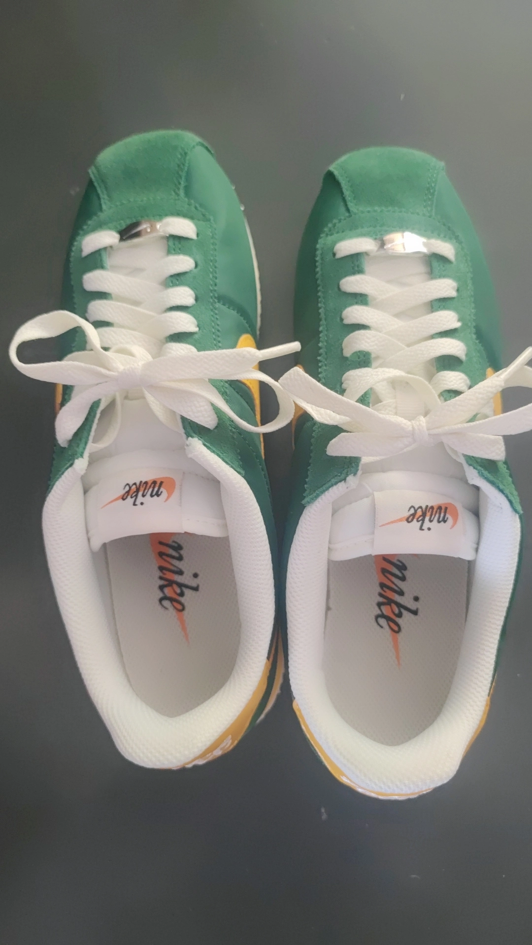 custom review-Nike Cortez Low Топ Повседневный Городской Коммутер Беговые кроссовки Мужской Зеленый Желтый