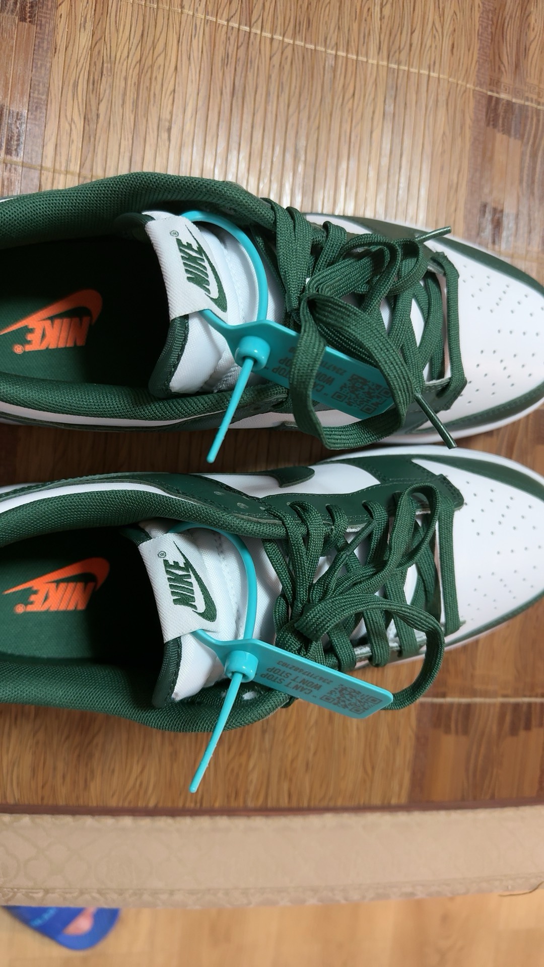 custom review-Nike Dunk Low Michigan State