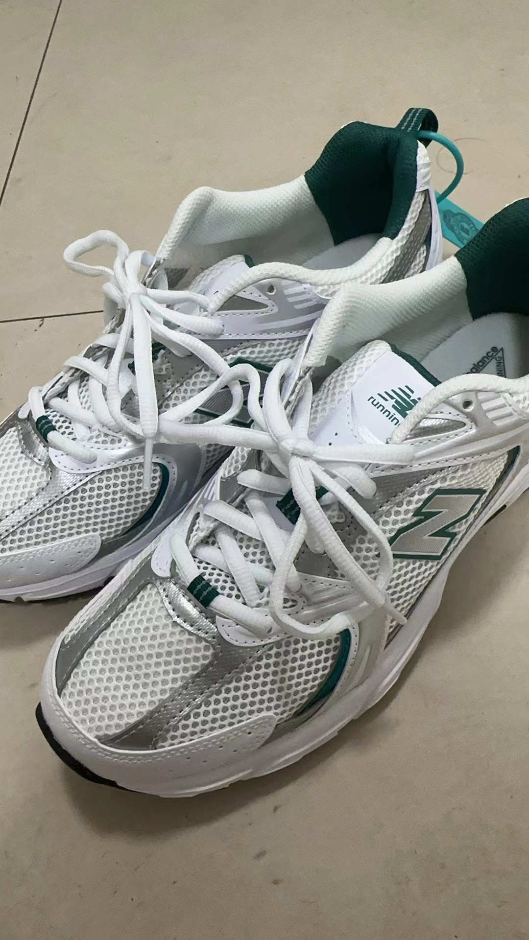 custom review-New Balance NB 530 Противоскользящий Устойчивый к истиранию Низкий Топ Повседневная Городская Коммутация Беговые кроссовки Унисекс Белый Зеленый