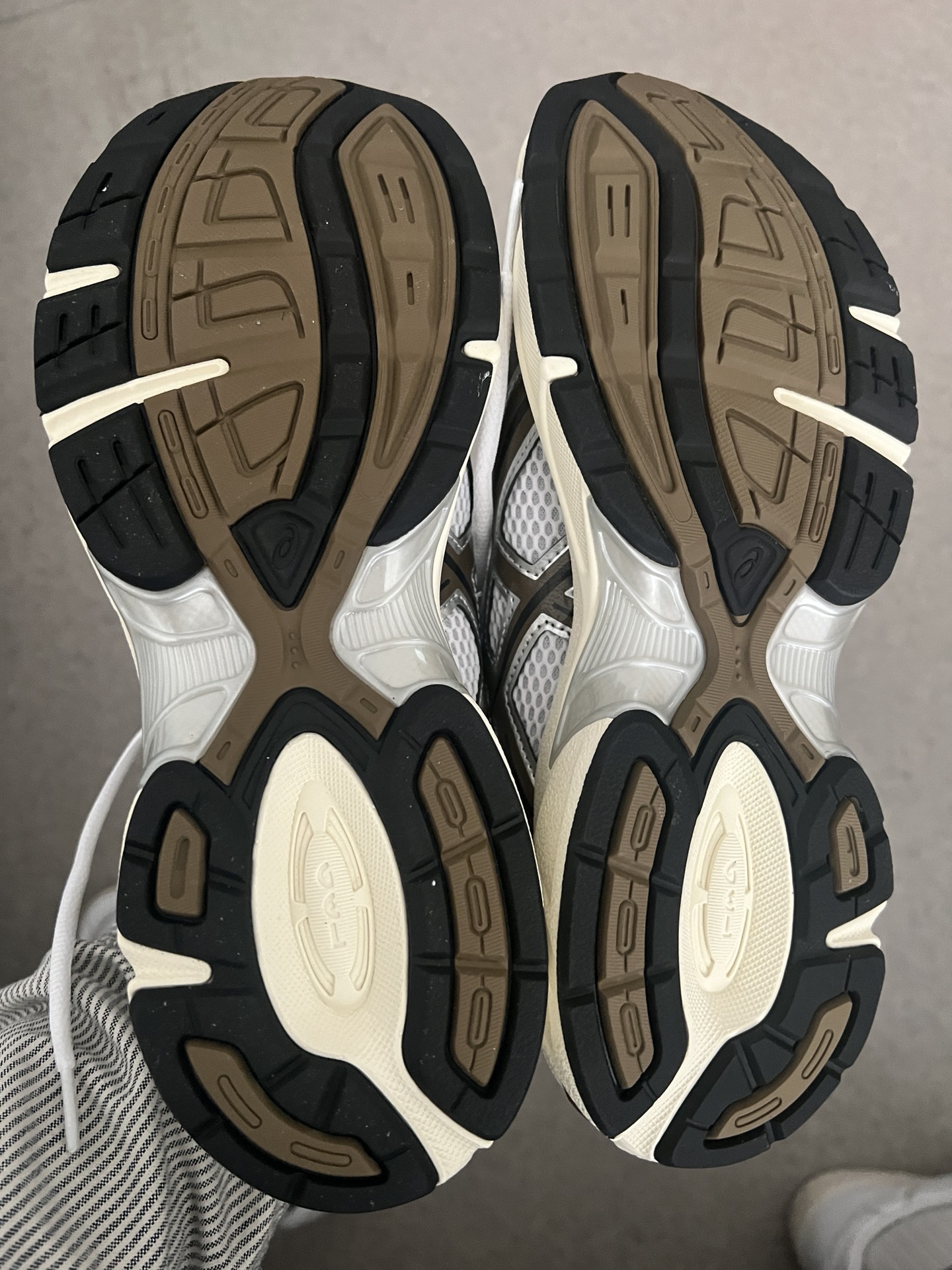 custom review-ASICS Гель 1130 Low Топ Повседневный Городской Коммутер Беговые кроссовки Мужские Белый-Коричневый