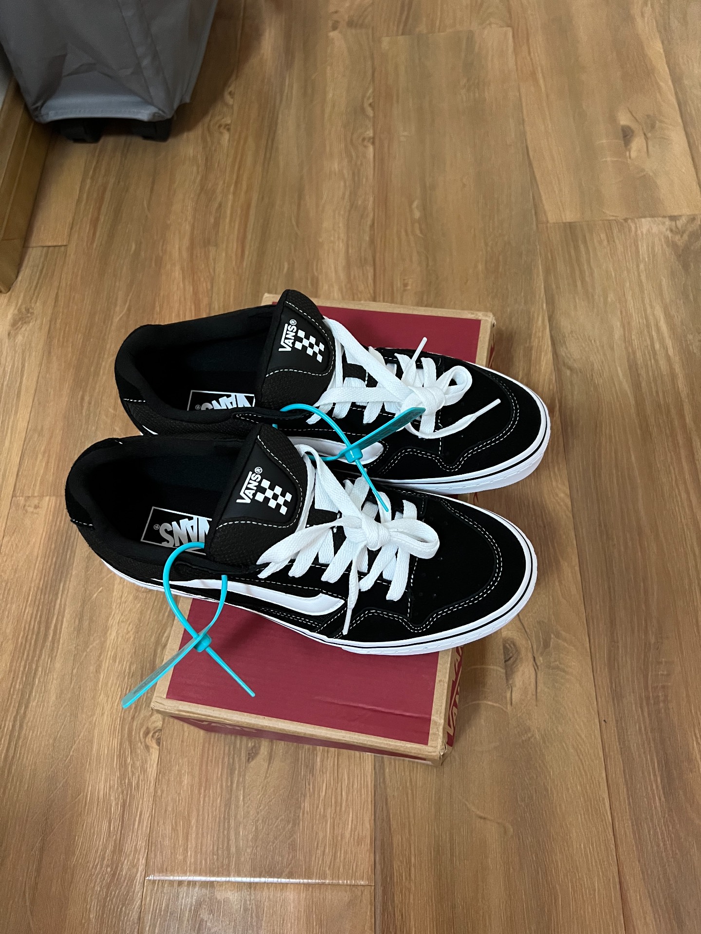 custom review-Vans Caldrone Износостойкие Низкие Кеды Унисекс Черный Белый