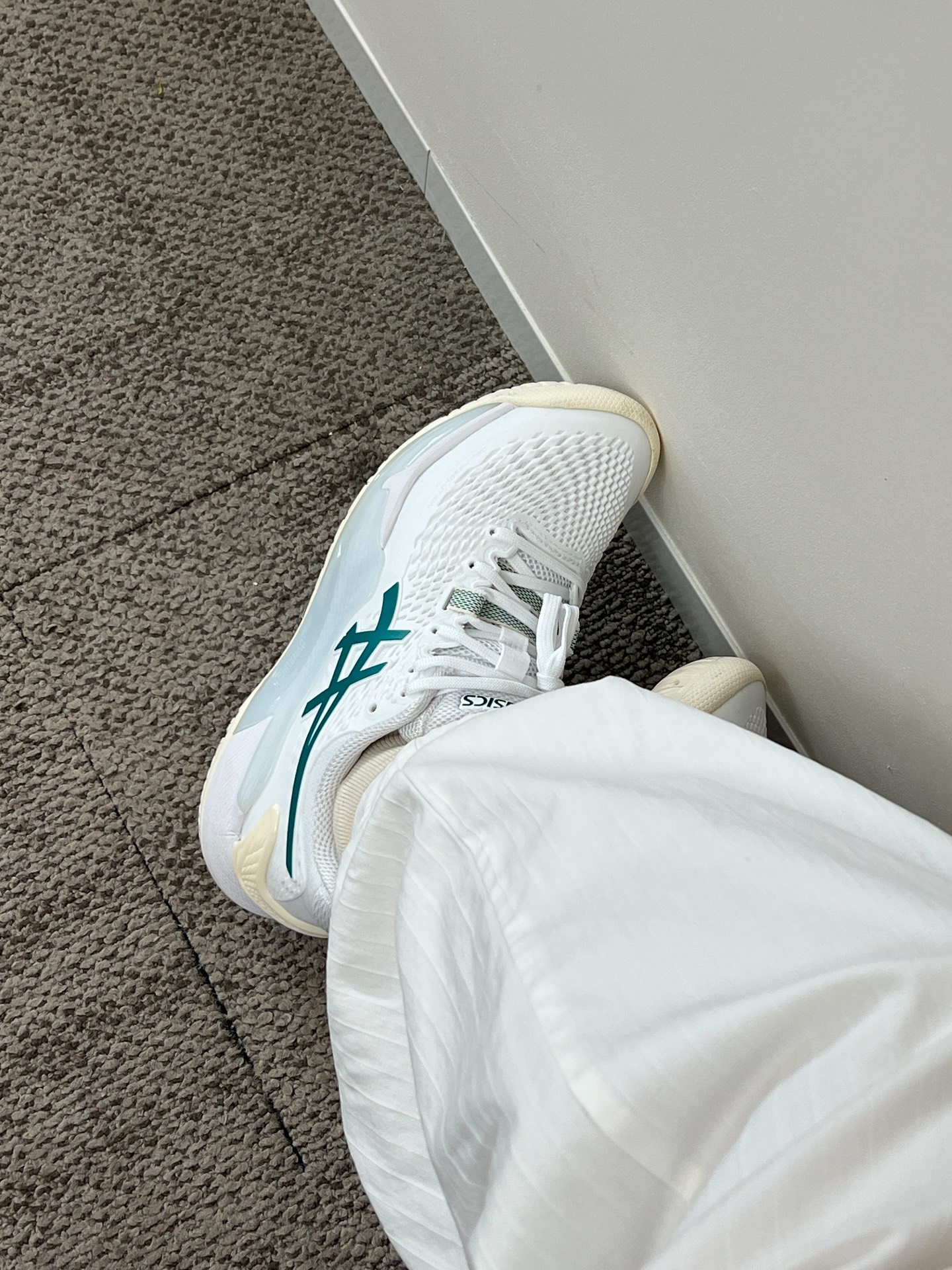 custom review-ASICS Gel Resolution 9 Противоскользящие Низкие Теннисные Кроссовки для Женщин Белые Зеленые