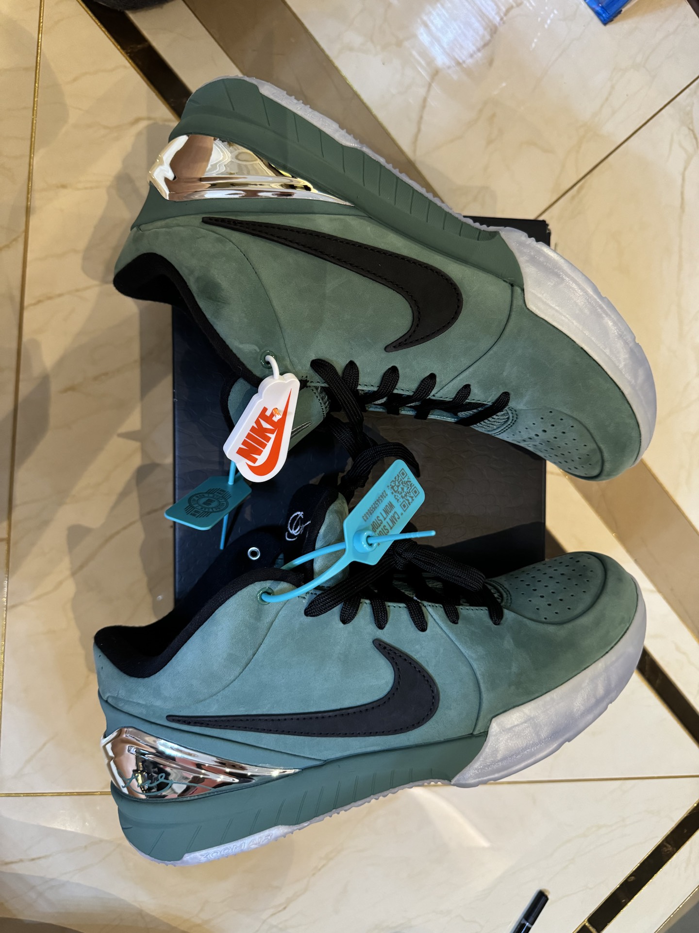 custom review-Nike Zoom Kobe 4 Protro 'Girl Dad'