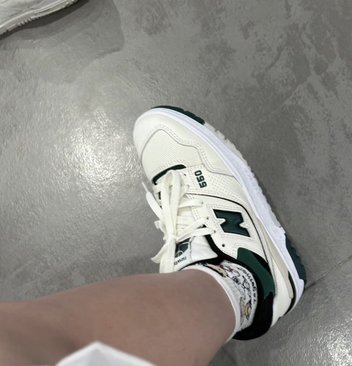 custom review-New Balance NB 550 Slip Resistant Abrasion Resistant Low Top Винтажные баскетбольные кроссовки Унисекс Белый Зеленый Черный