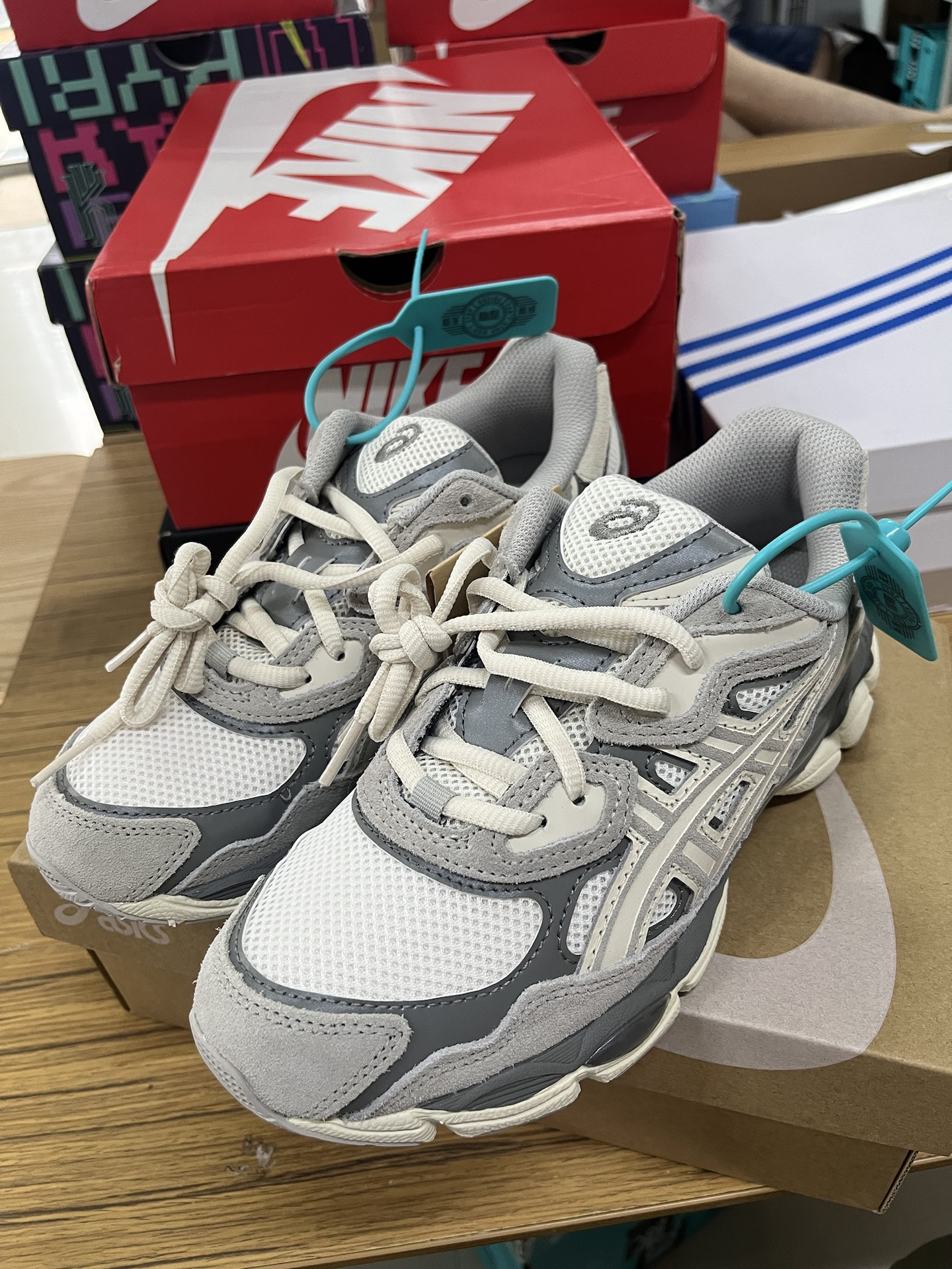 custom review-ASICS Gel NYC Low Top Повседневная обувь Унисекс Бежевый Серый