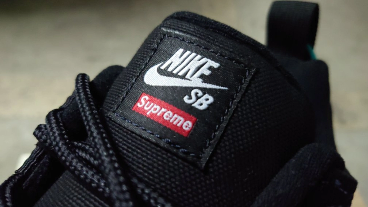 custom review-Supreme x Nike SB Darwin Low Топ Повседневный Мужской Черный Белый