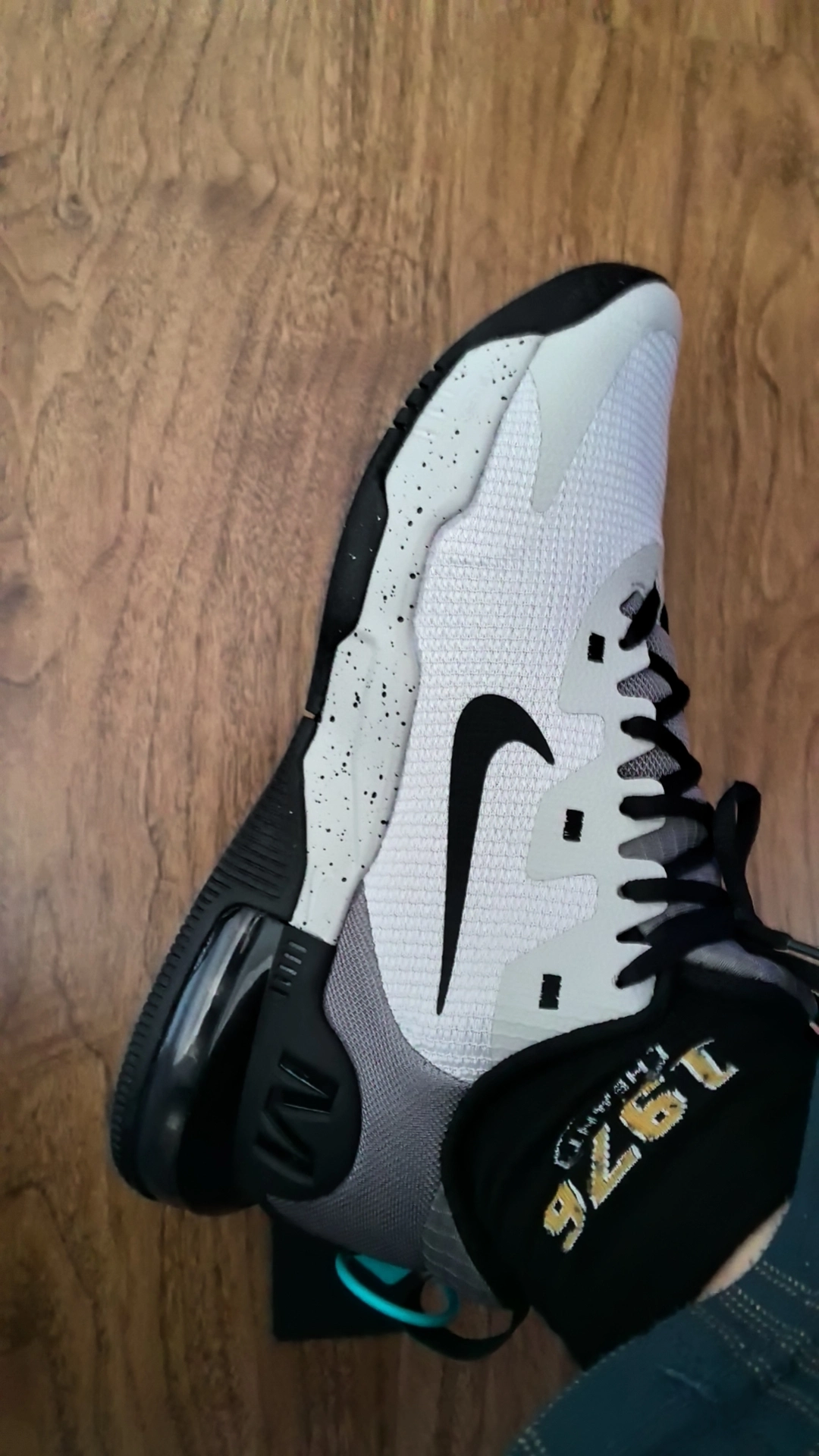 custom review-Nike Air Max ALPHA Low Топ Кроссовки для тренировок Мужские Серый Черный