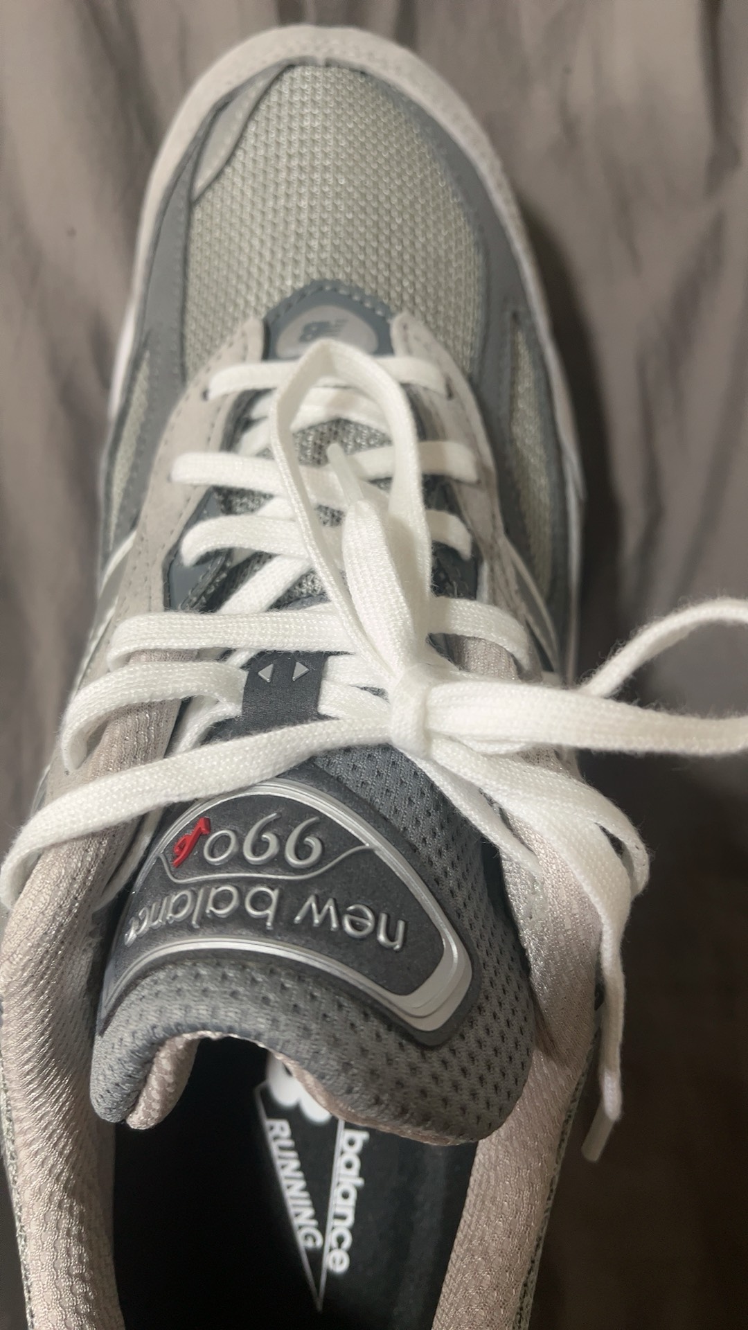 custom review-New Balance NB 990 V6 Амортизация и Дышащий Низкий Топ Повседневные Городские Кроссовки для Коммутирования и Беговые Кроссовки Мужские Серые