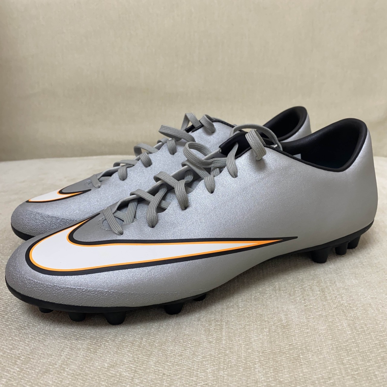 nike/耐克刺客10中端ag足球鞋