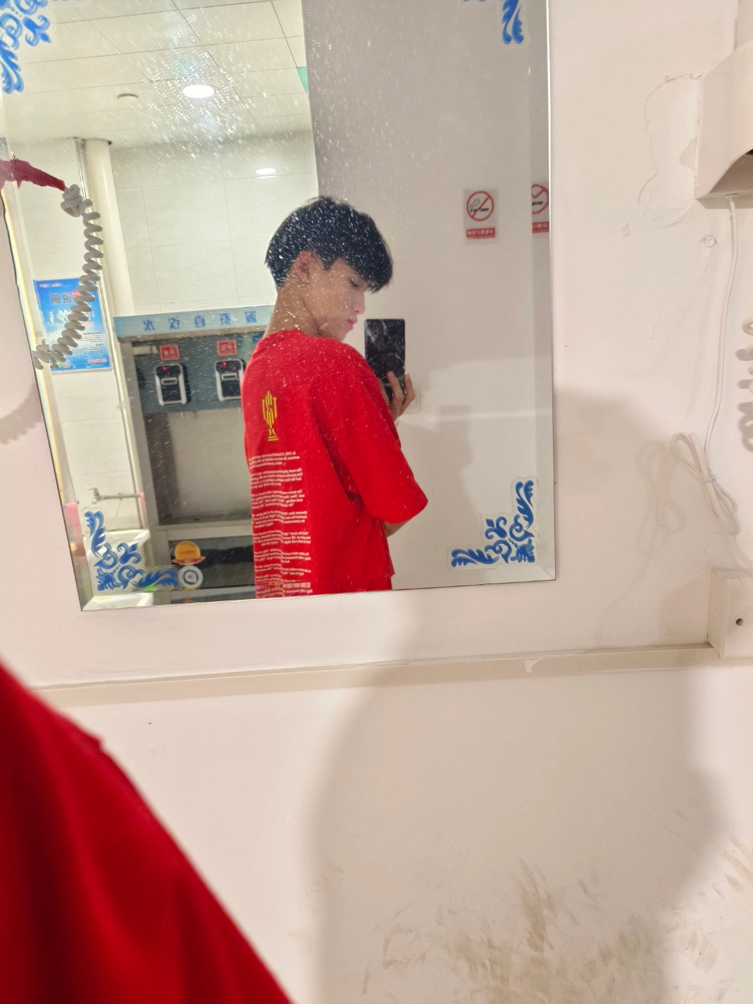 custom review-JORDAN Red Мужская T-рубашка