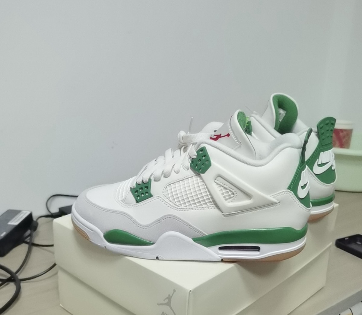 custom review-Nike SB x Jordan Air Jordan 4 'Pine Green' MID Топ Винтажные баскетбольные кроссовки Унисекс Зеленый Белый