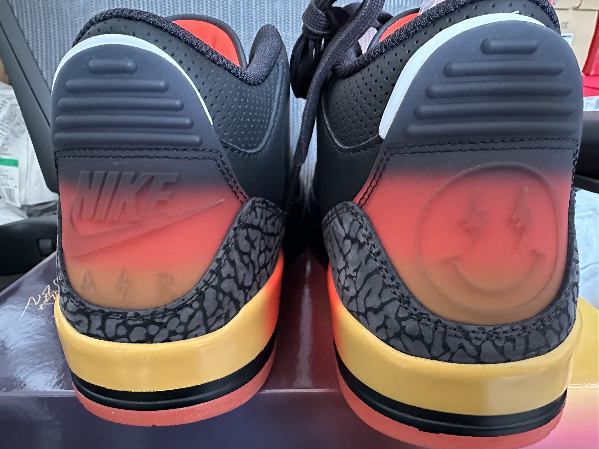 custom review-JORDAN 3 Retro J Balvin Rio