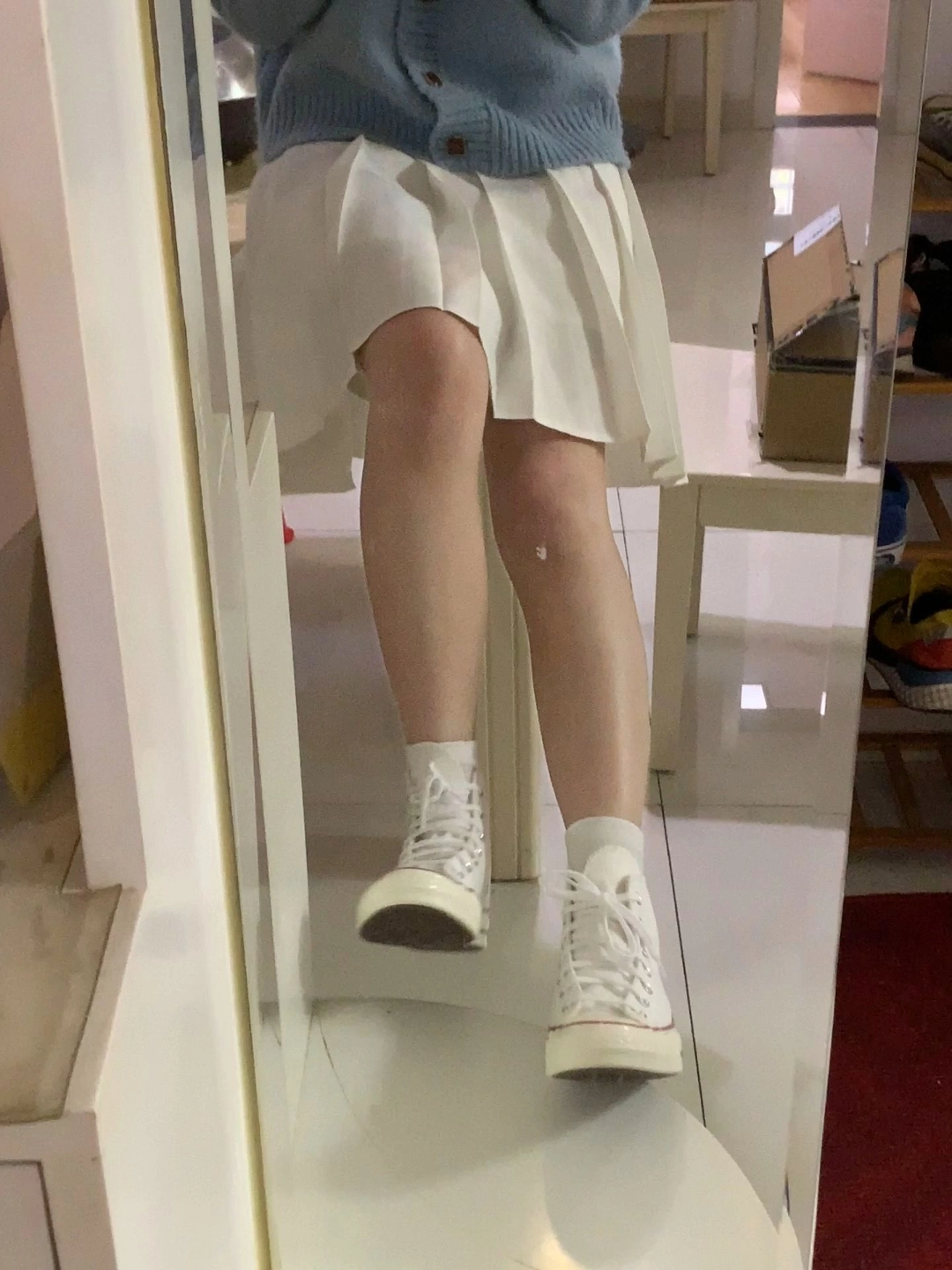 白色匡威好清秀呀