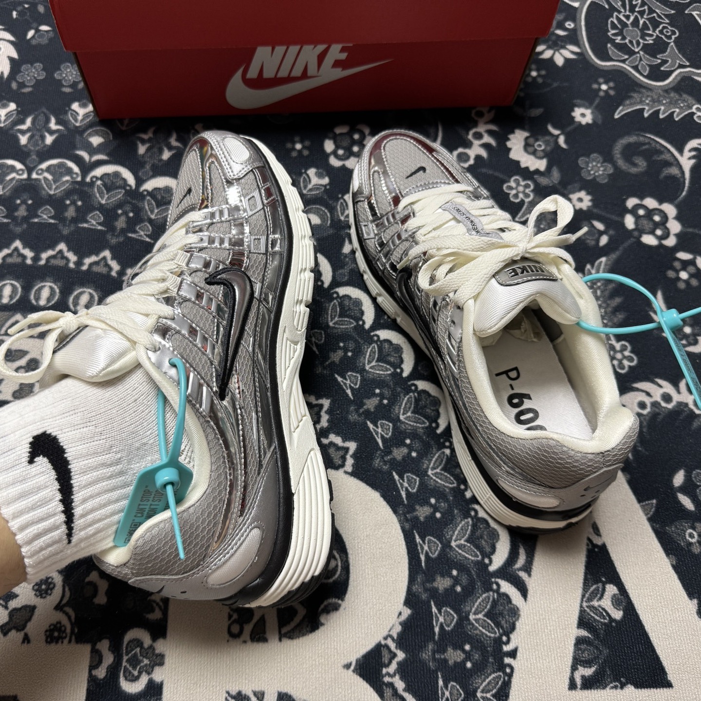 custom review-Nike P-6000 Metallic Silver