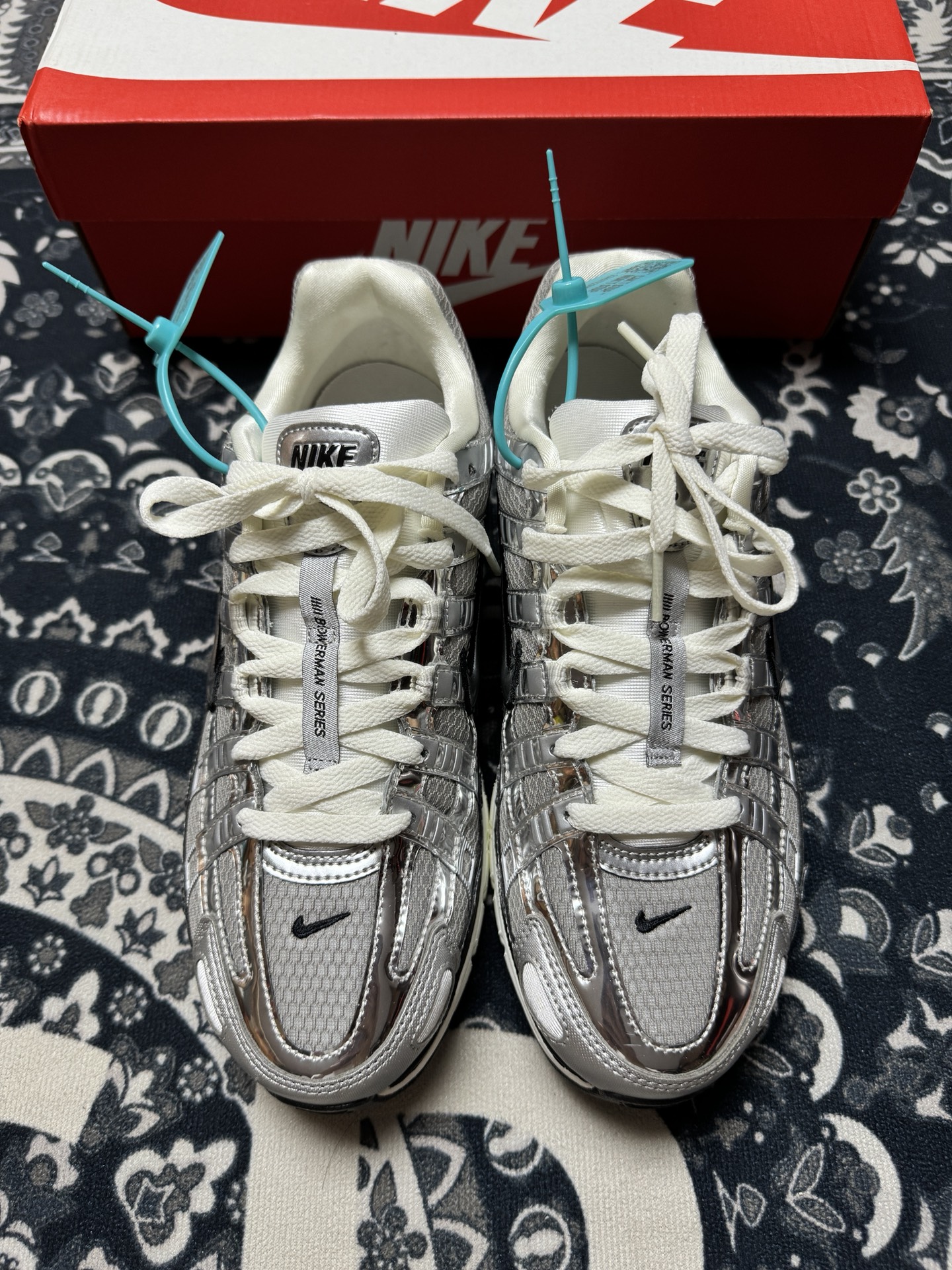 custom review-Nike P-6000 Metallic Silver