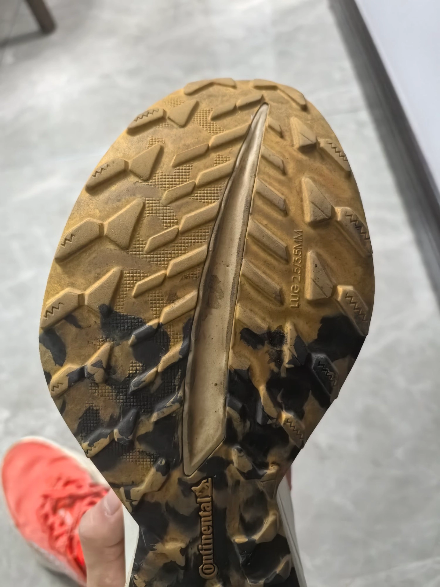 custom review-adidas Terrex Agravic Low Топ LIGHTSTRIKE Pro Double Layer Foam Middle Sole Беговые кроссовки Мужские Orange White