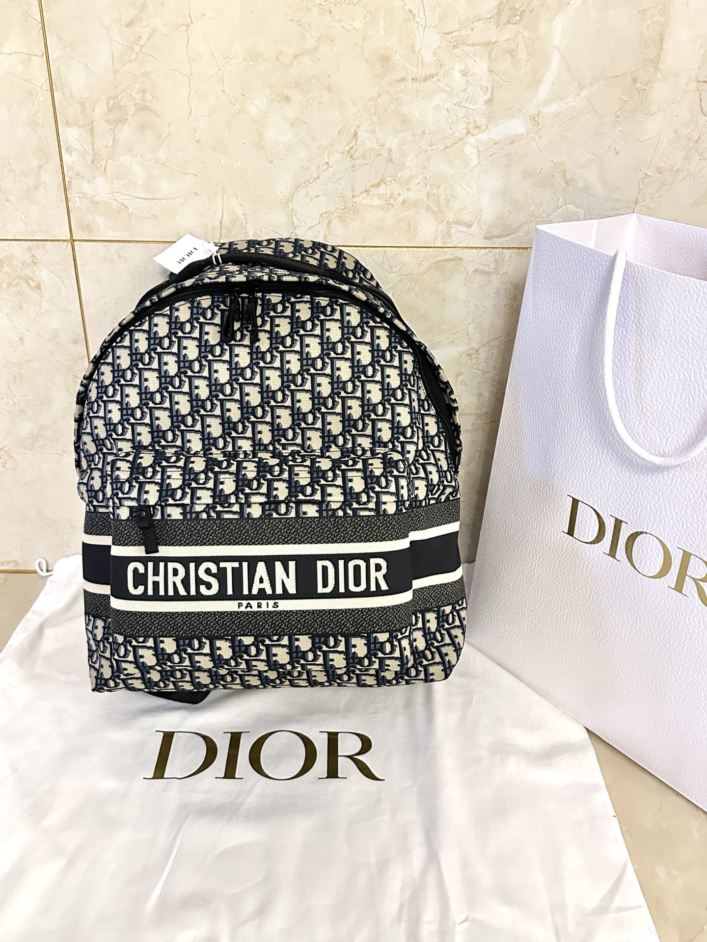 diorchoker图片