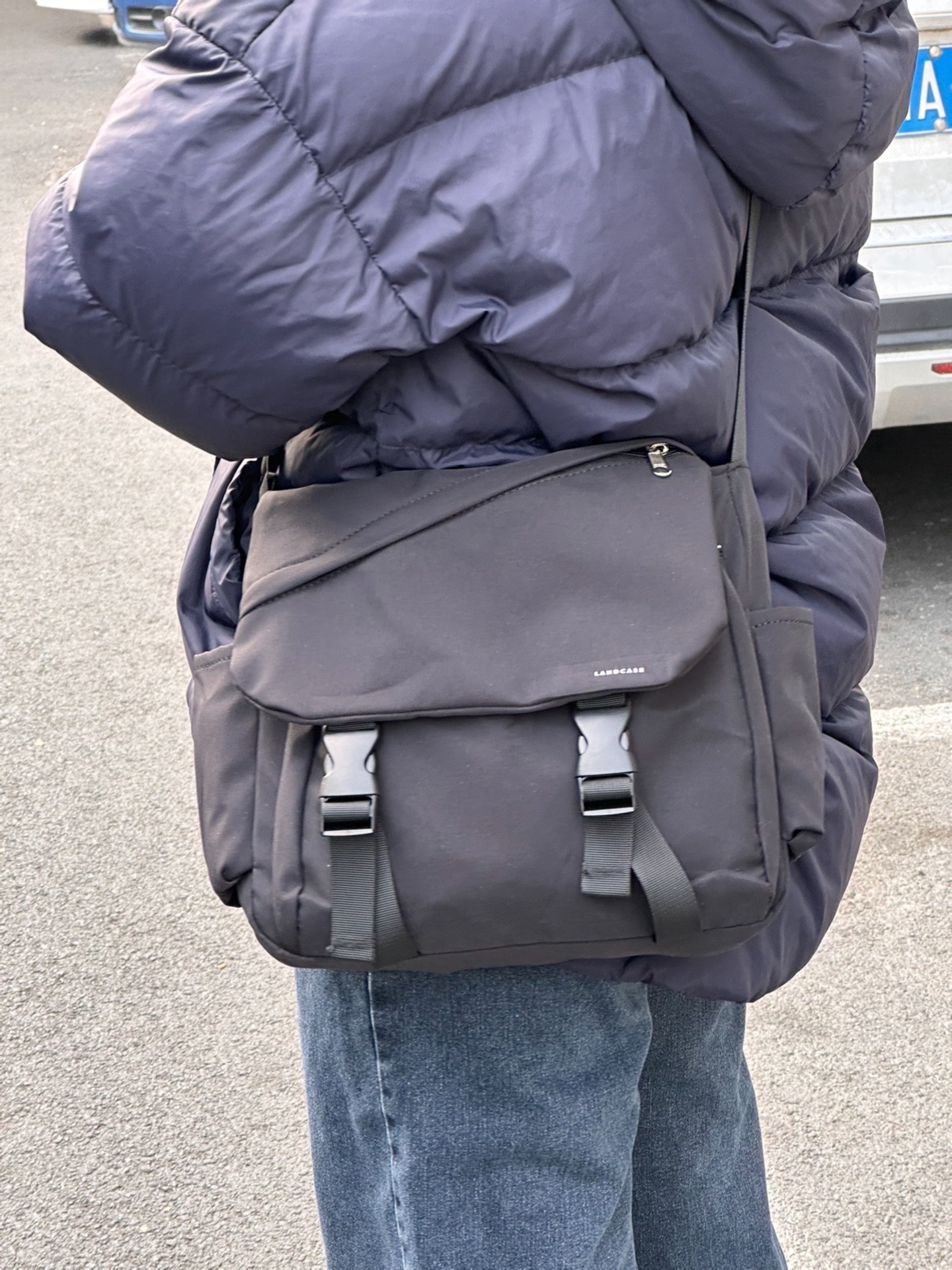 机能斜挎包 女生背也很92