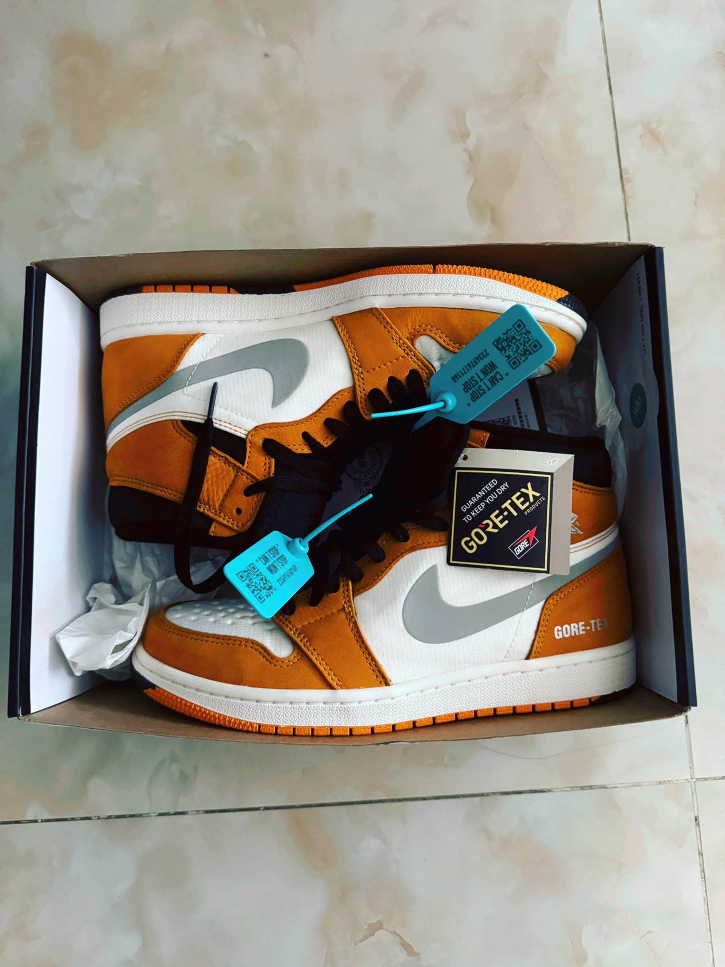 custom review-Jordan Air Jordan 1 Элемент Gore tex 'Свет Curry' Высокий Топ Винтажные баскетбольные кроссовки Мужские