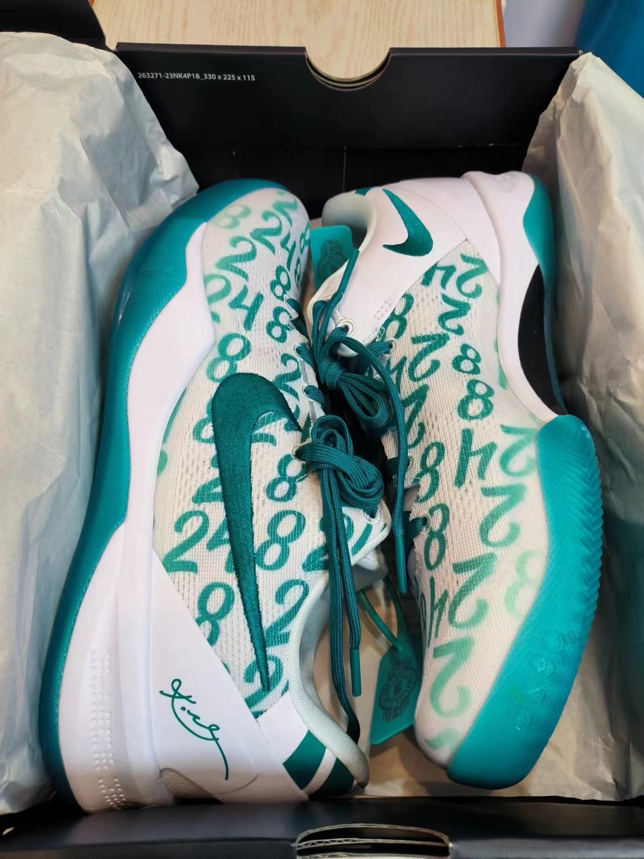 custom review-Nike Kobe 8 Protro "Radiant Emerald"