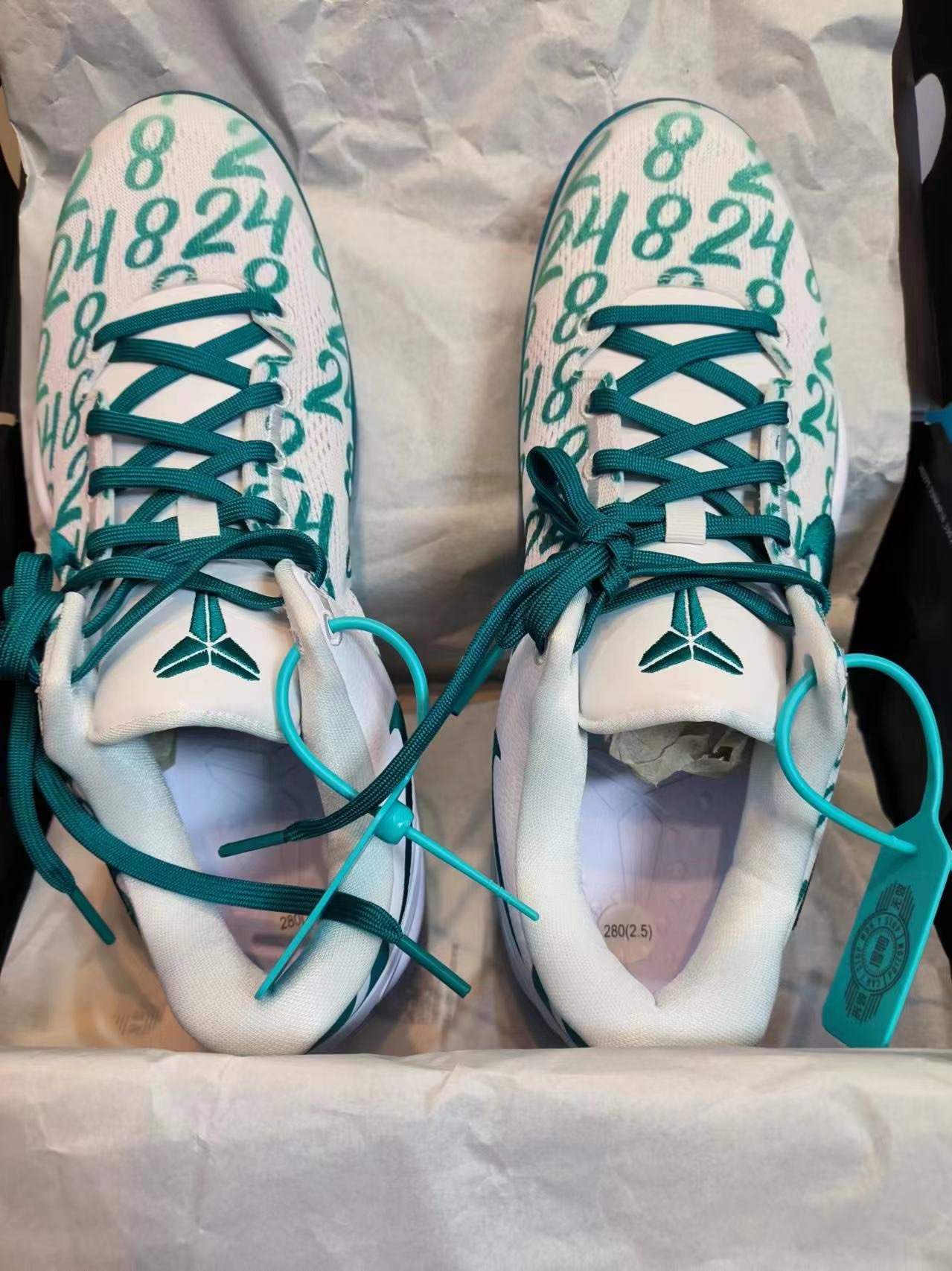 custom review-Nike Kobe 8 Protro "Radiant Emerald"