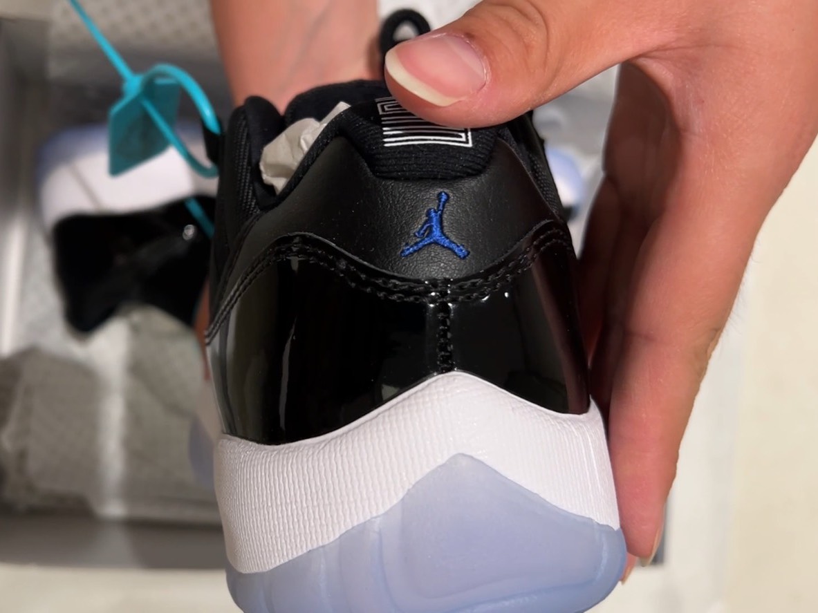 custom review-Jordan Air Jordan 11 Retro Low 'Space Jam' Low Top Винтажные баскетбольные кроссовки Мужской Черный Белый