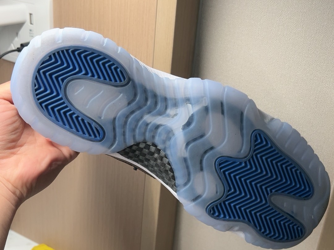 custom review-Jordan 11 Retro Low GS 'Space Jam'