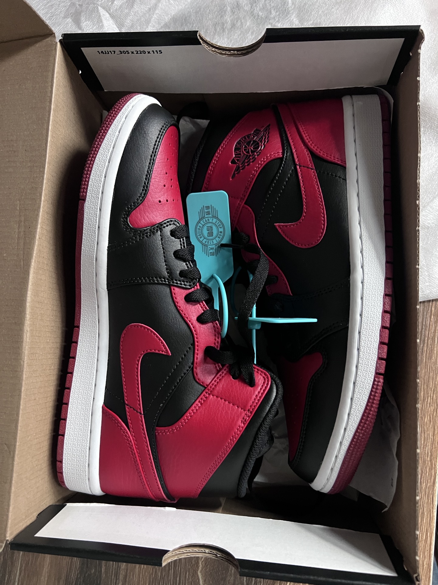 custom review-Jordan Air Jordan 1 MID 'Красный и Черный' MID Топ Винтажные баскетбольные кроссовки Мужской Черный Красный Белый