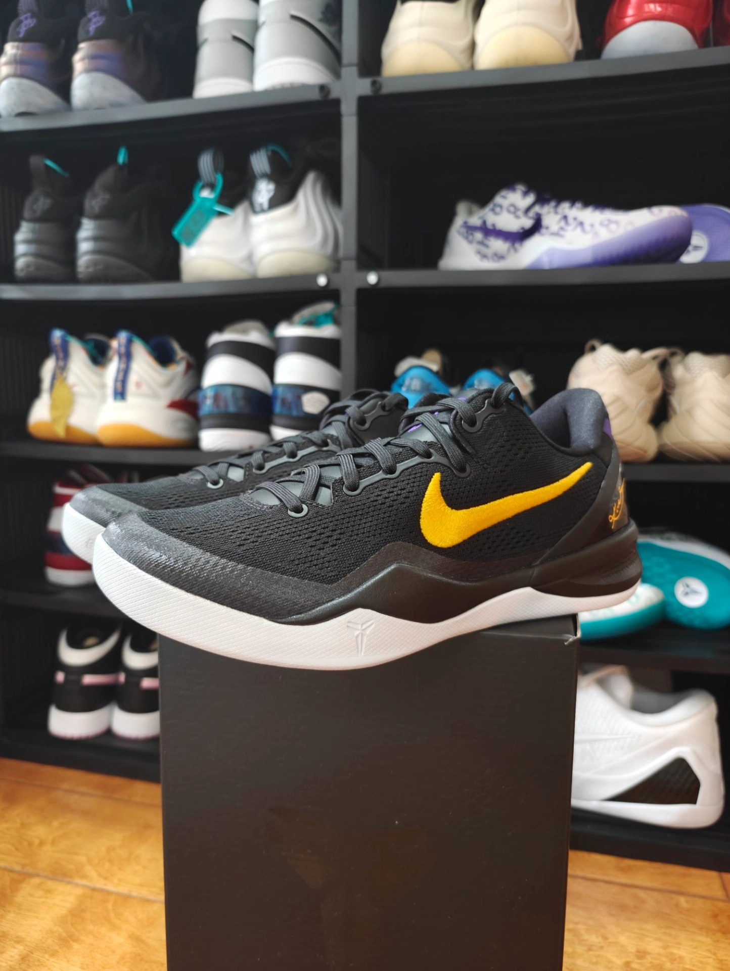科比kobe8客场湖人黑黄紫开箱