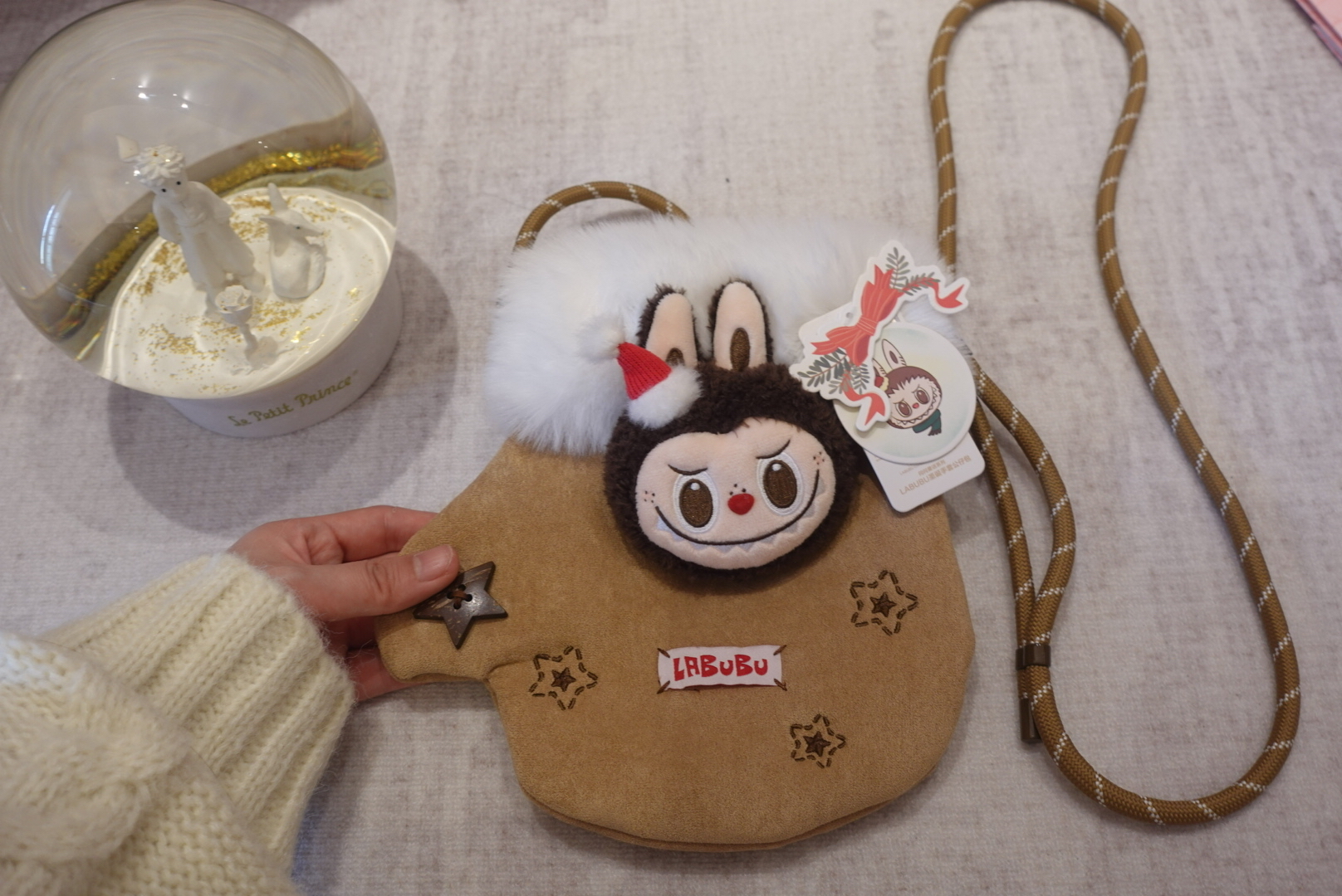 custom review-POP MART LABUBU Twinkly Fairy Tale Сумка На Плечо В Форме Перчатки Трендовый Мерч