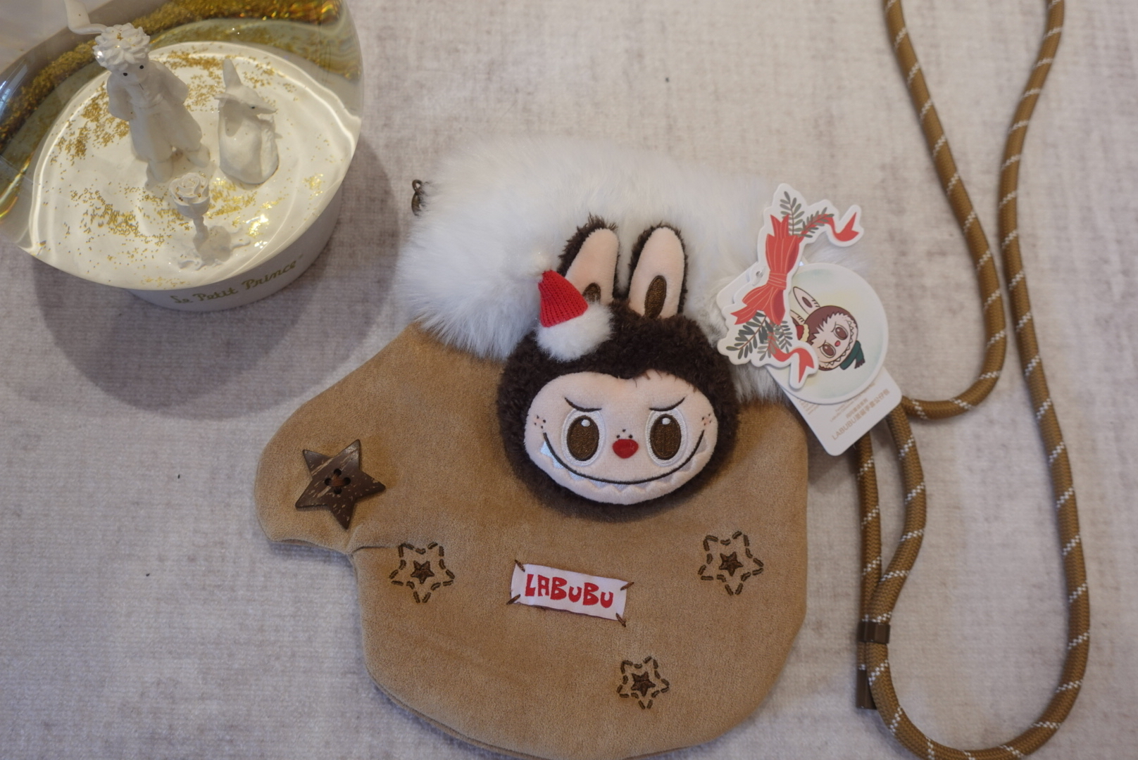 custom review-POP MART LABUBU Twinkly Fairy Tale Сумка На Плечо В Форме Перчатки Трендовый Мерч