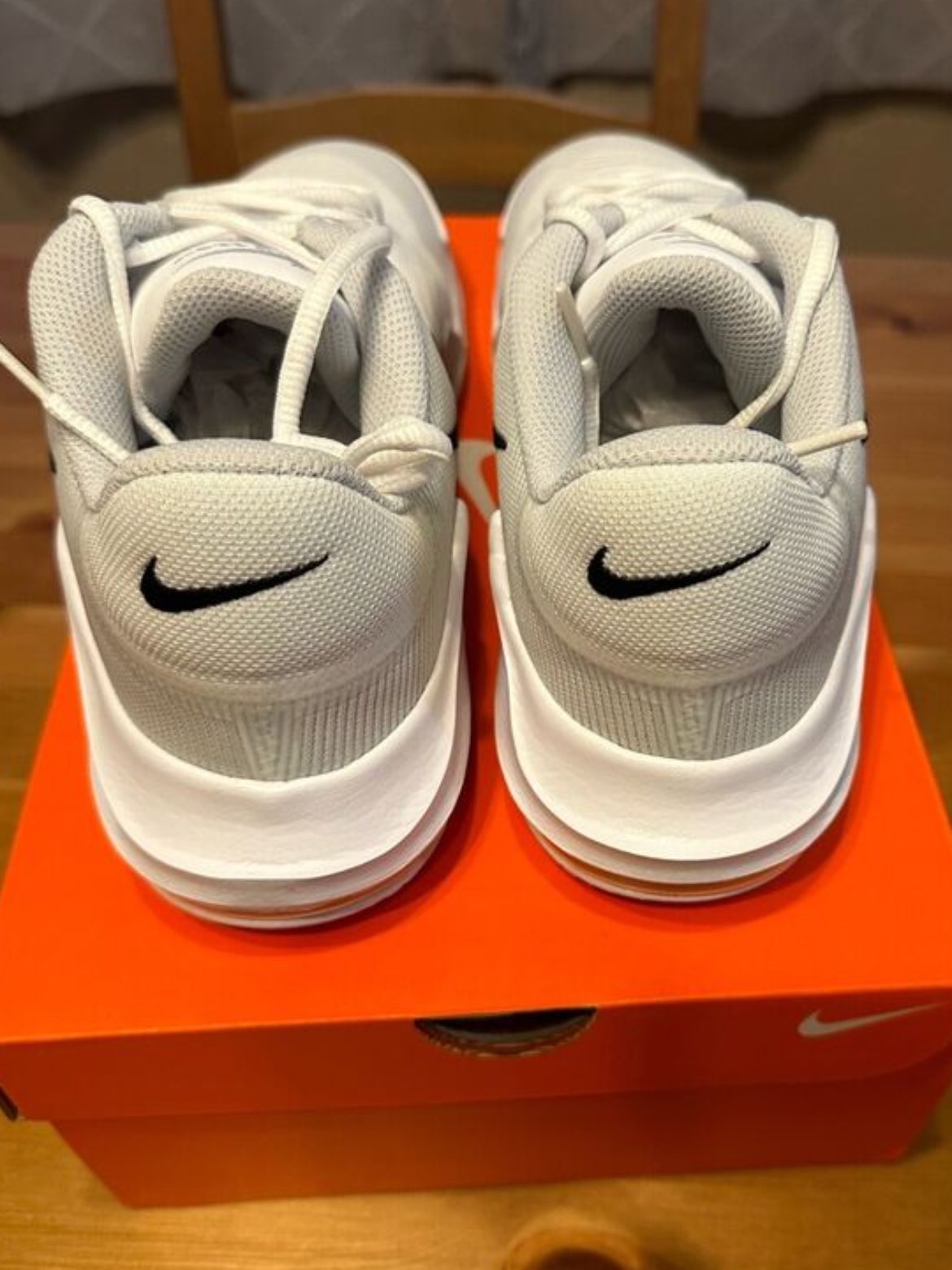 custom review-Nike Air Max IMPACT 4 MID Топ Баскетбольные кроссовки Мужской Белый черный