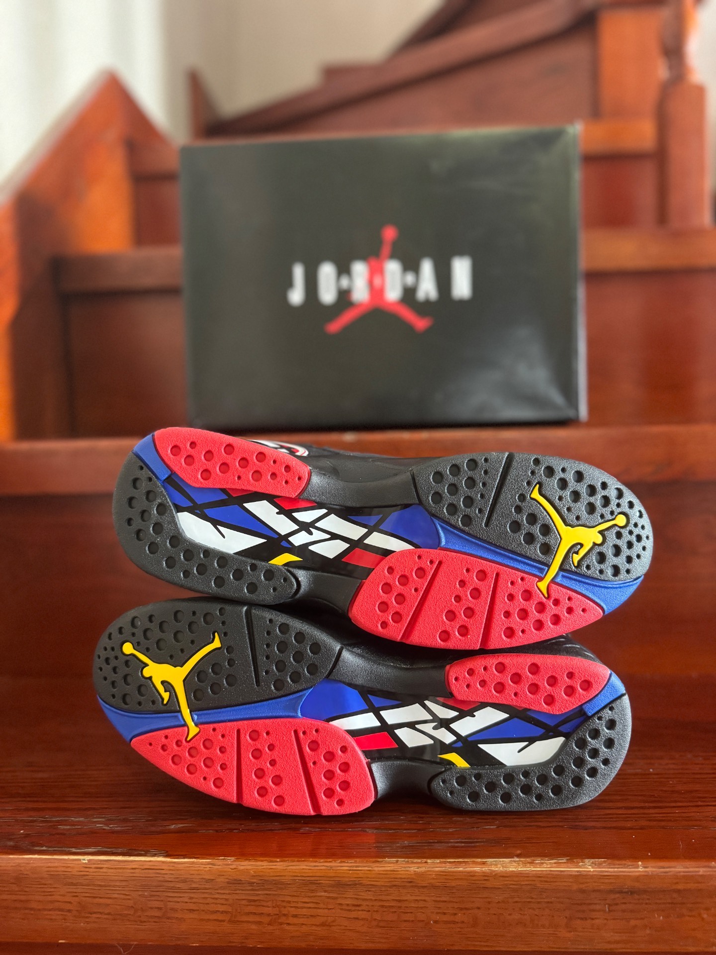 custom review-Jordan 8 Retro Playoffs 2023