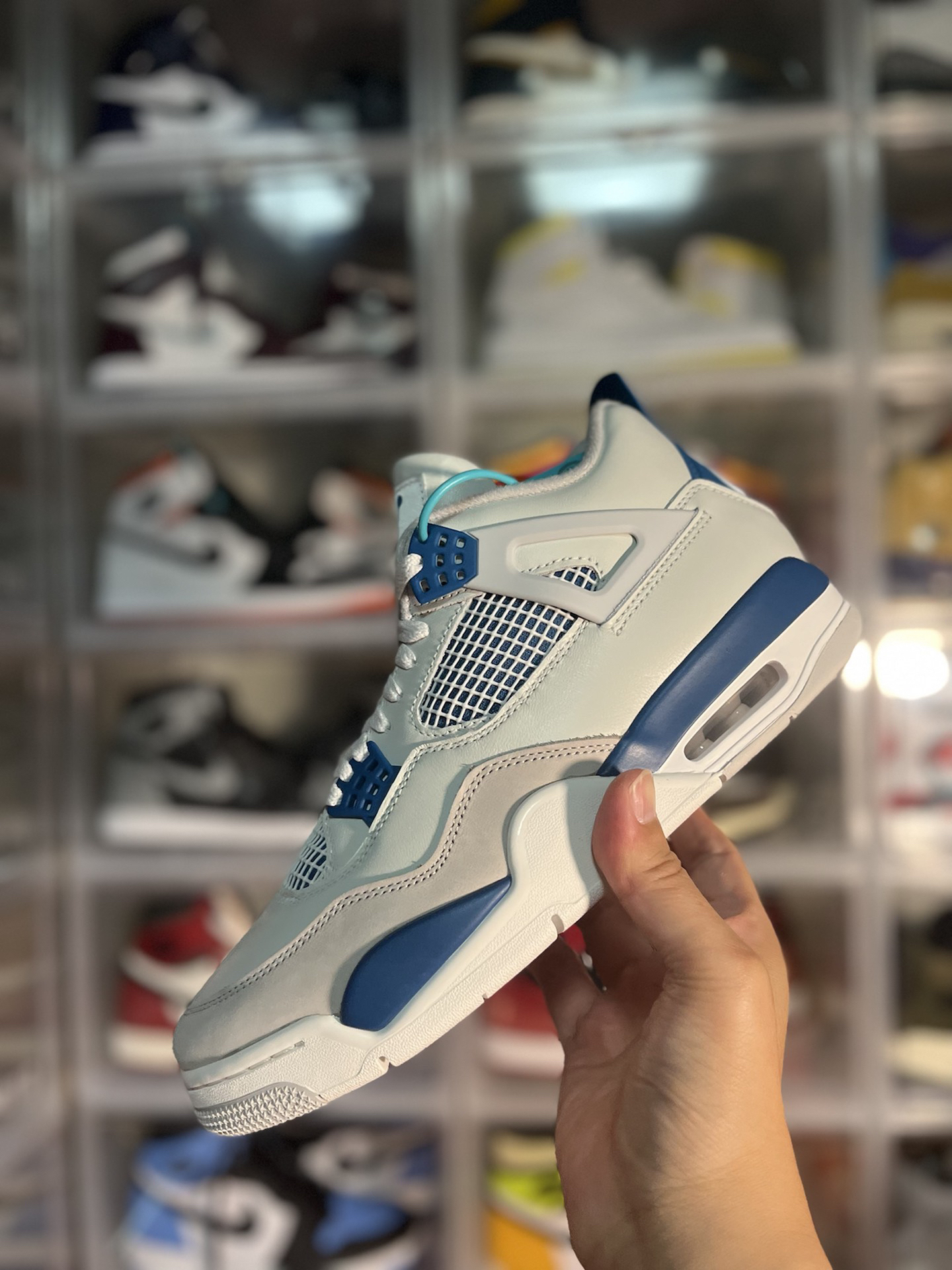 custom review-Jordan 4 Retro Military Blue 2024