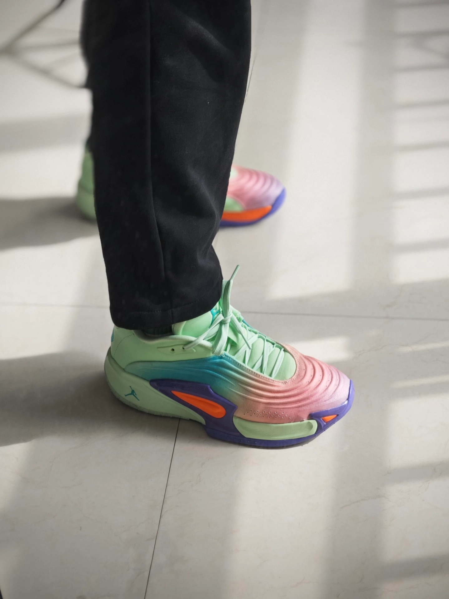 custom review-Джордан Luka 3 Амортизаторы Shock Absorbers Противоскользящие Устойчивые к истиранию Низкий Топ Баскетбольные кроссовки Мужские Синий фиолетовый розовый